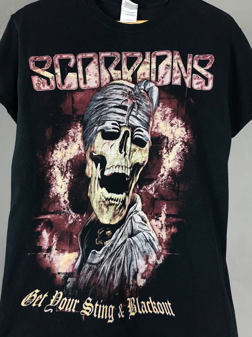Band Tees × Vintage Scorpions vintage rock overprinted band tee Size US S / EU 44-46 / 1 - 3 Thumbnail