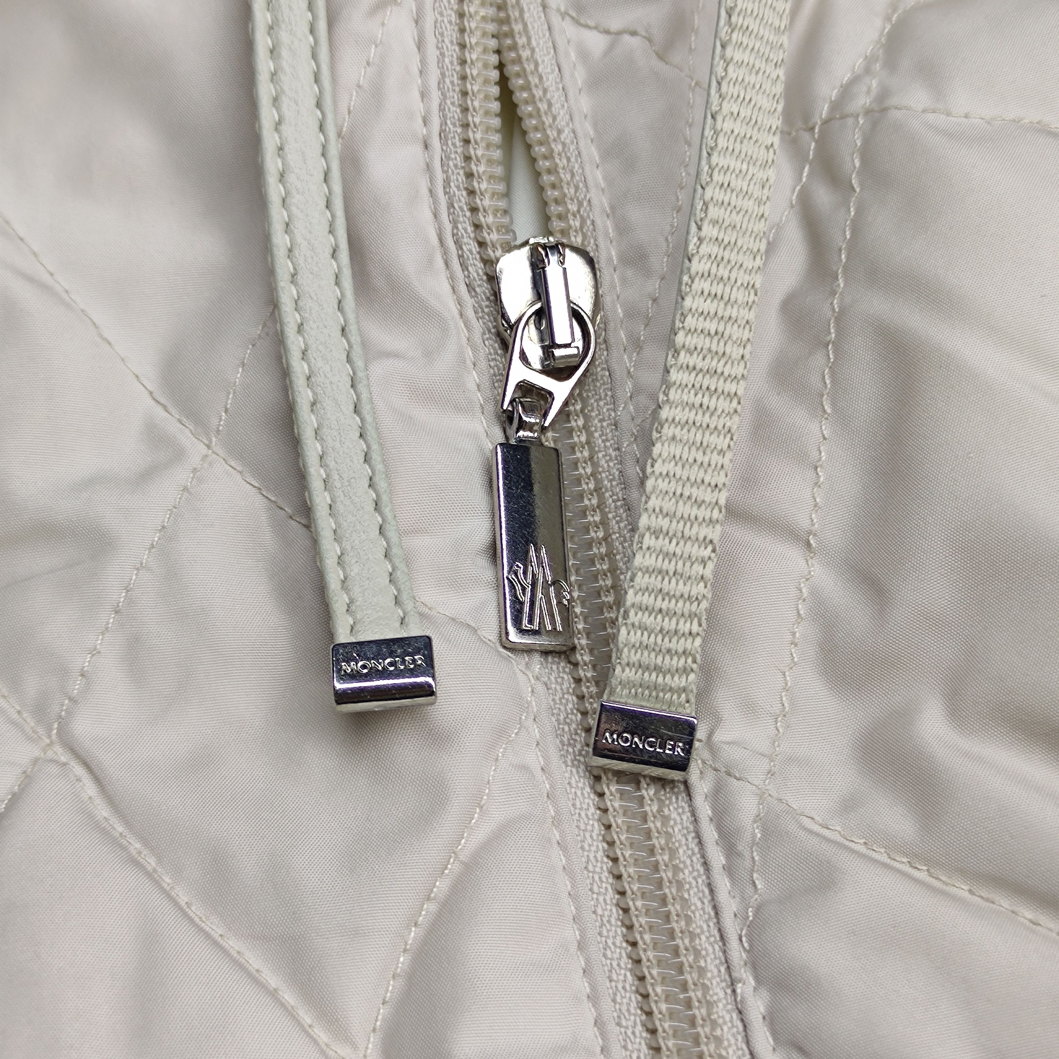 Moncler Vintage Moncler Puffer Down Jacket Size US S / EU 44-46 / 1 - 8 Thumbnail