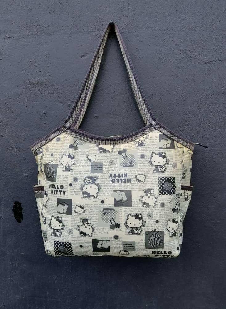 Anime Hello Kitty Allover Print Handbag Size ONE SIZE - 2 Thumbnail