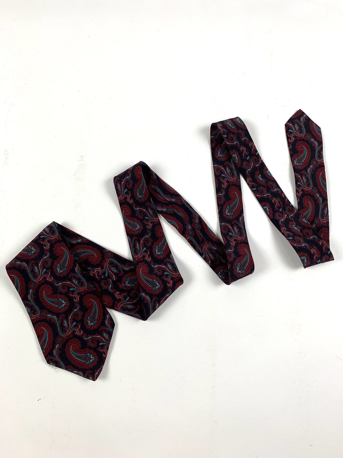 Christian Dior Monsieur Vintage Christian Dior Monsieur Silk Hand Made Tie Size ONE SIZE - 9 Thumbnail