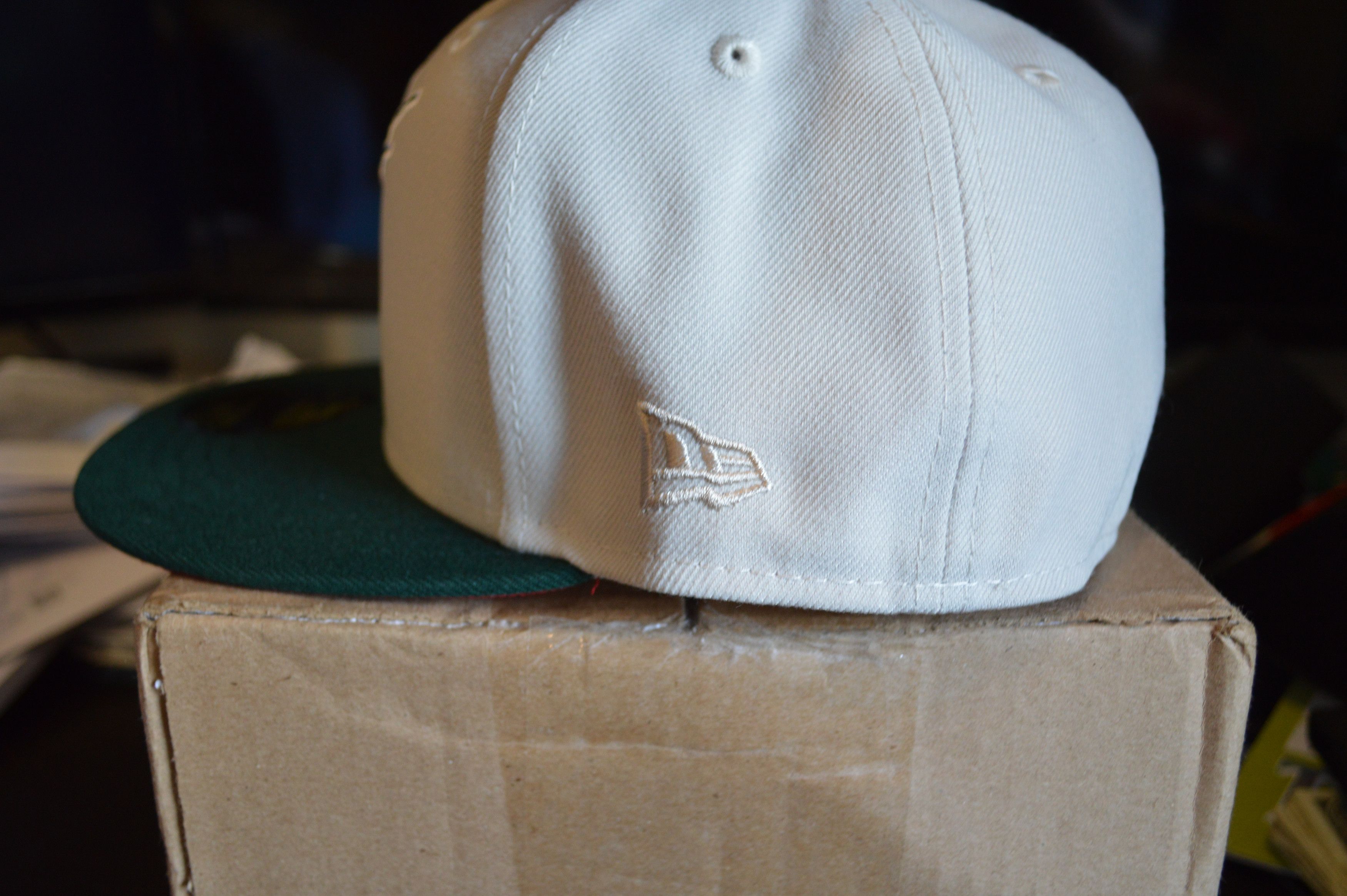 MLB × New Era Chrome Florida Marlins 7 3/8 10th Anniversary Size ONE SIZE - 4 Thumbnail