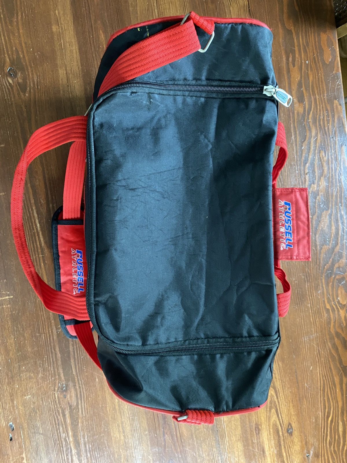 Russell Athletic Vintage 90’s Russell Athletic Red Duffle Gym Bag Size ONE SIZE - 13 Thumbnail