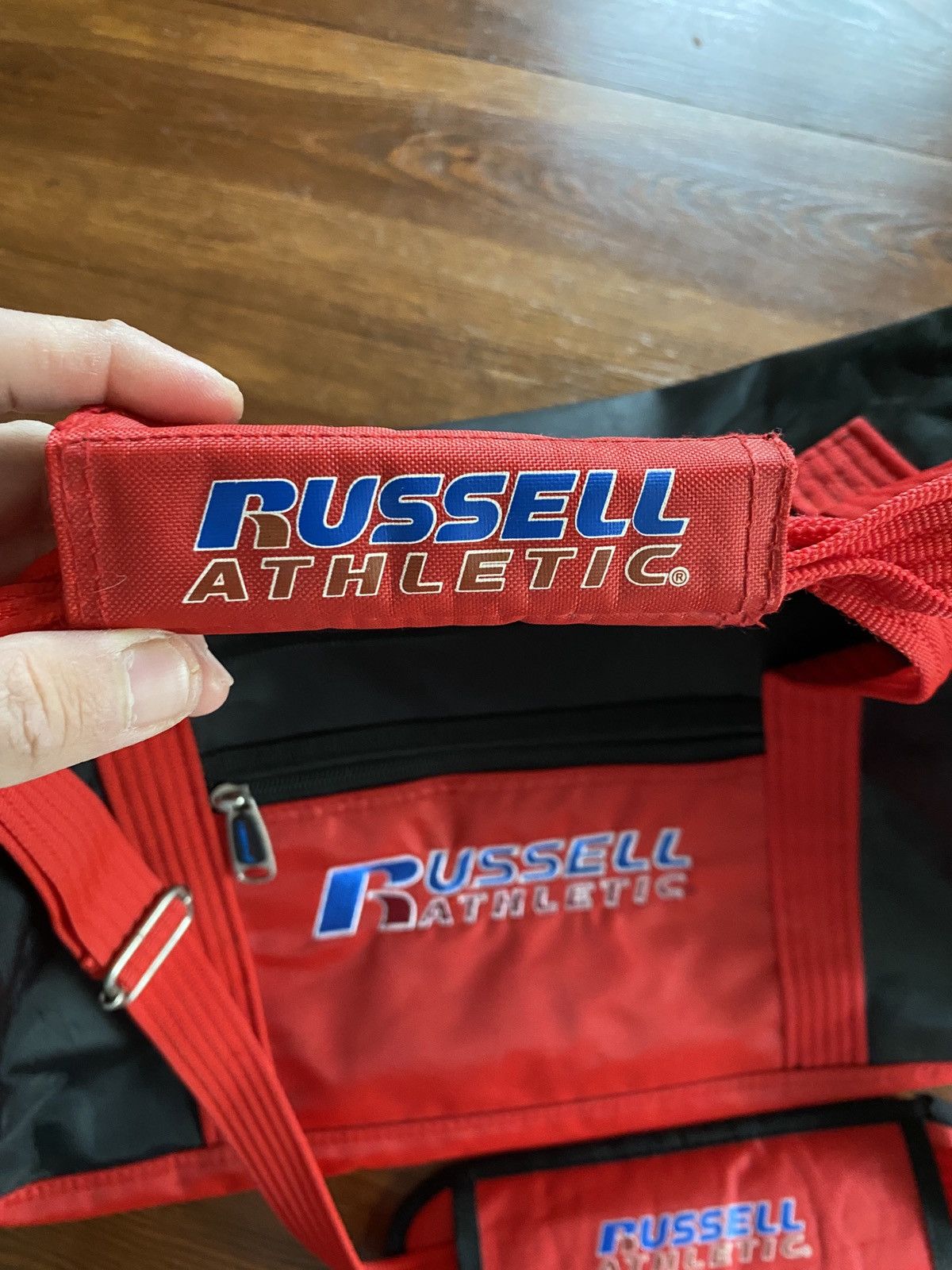 Russell Athletic Vintage 90’s Russell Athletic Red Duffle Gym Bag Size ONE SIZE - 12 Thumbnail