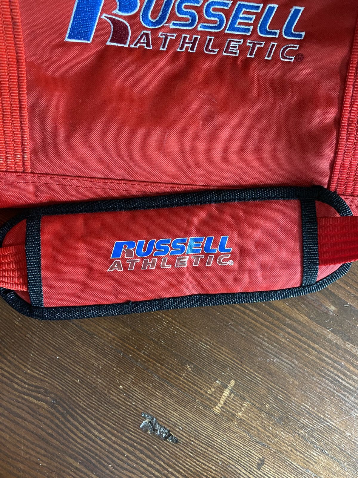Russell Athletic Vintage 90’s Russell Athletic Red Duffle Gym Bag Size ONE SIZE - 11 Thumbnail