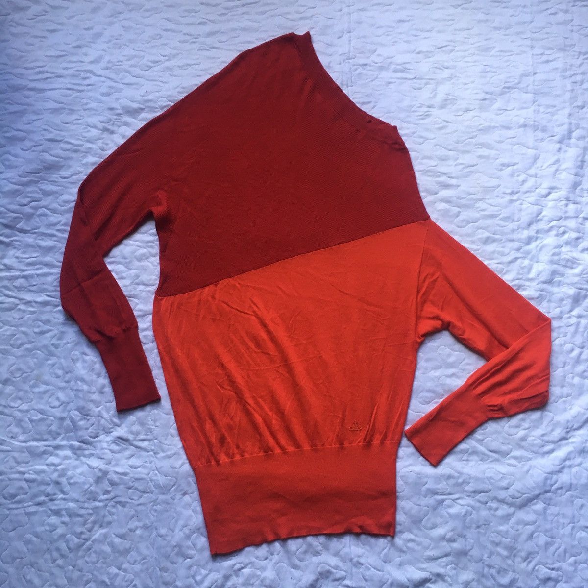 Vintage assymetrical top Size M / US 6-8 / IT 42-44 - 1 Thumbnail