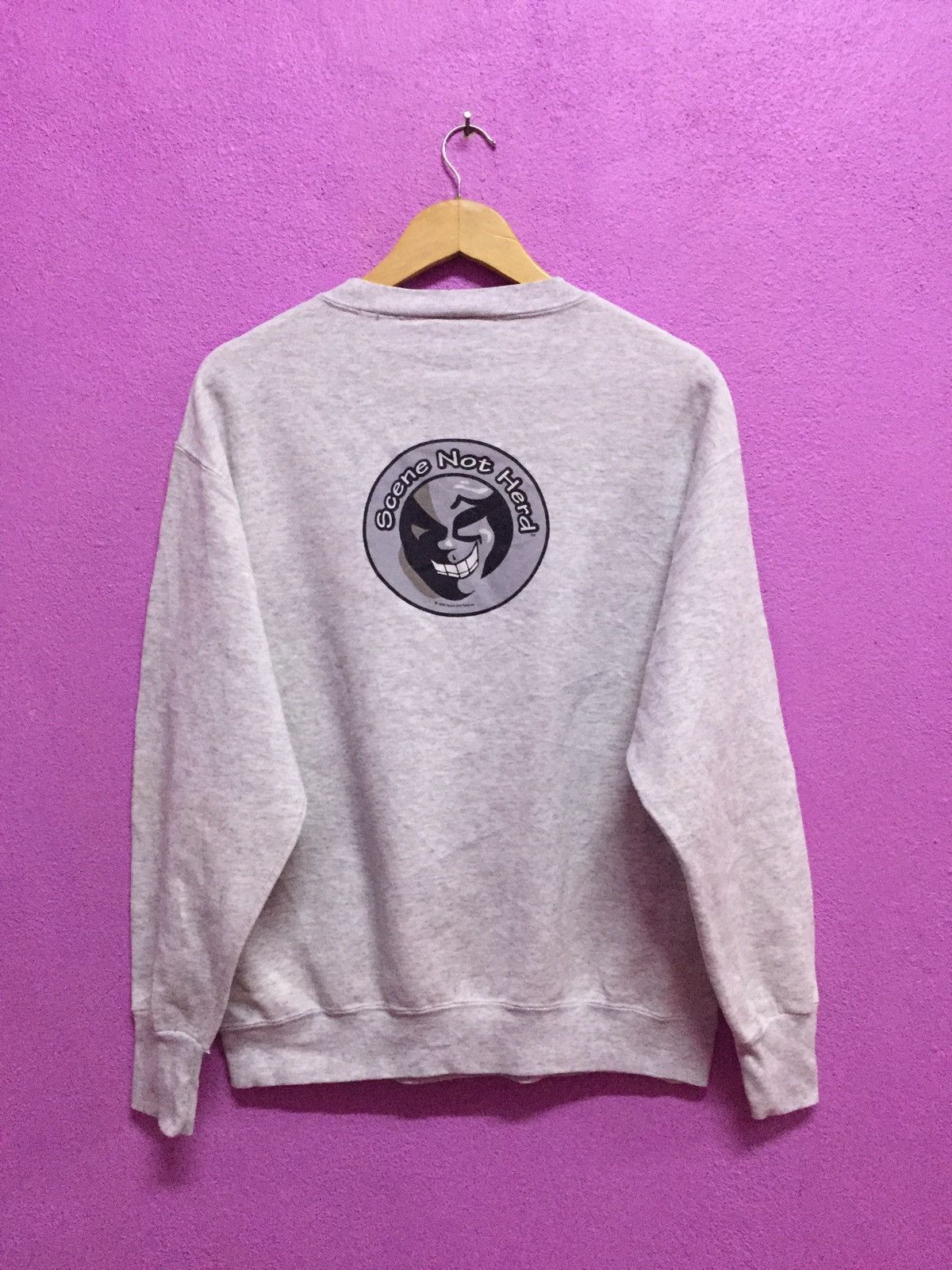 Vintage Vintage 1994 The Capheds Unplugged Scene Not Herd Sweatshirt Size US L / EU 52-54 / 3 - 2 Thumbnail