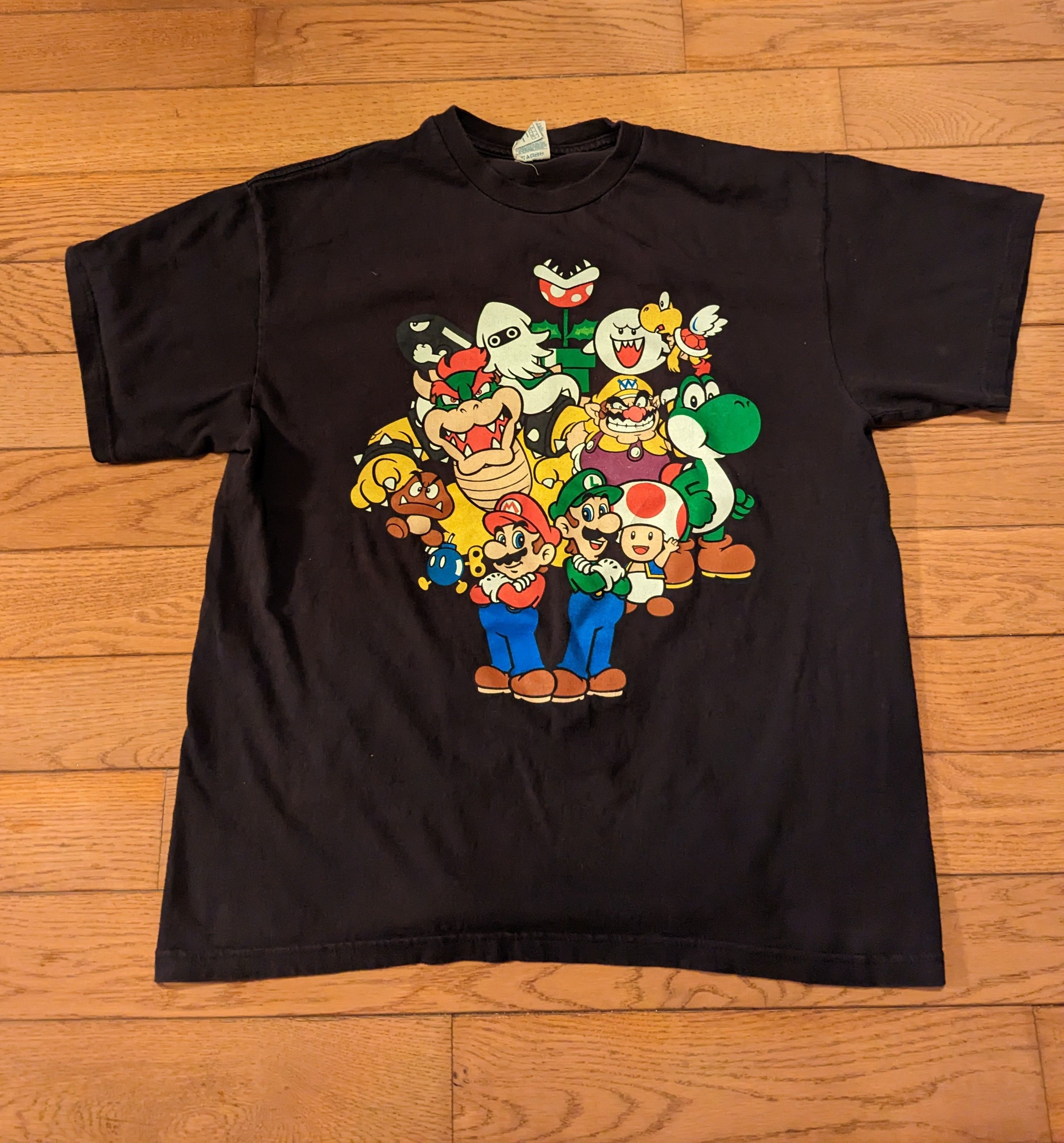 Nintendo Vintage Y2K Super Mario Tee Size US L / EU 52-54 / 3 - 1 Thumbnail