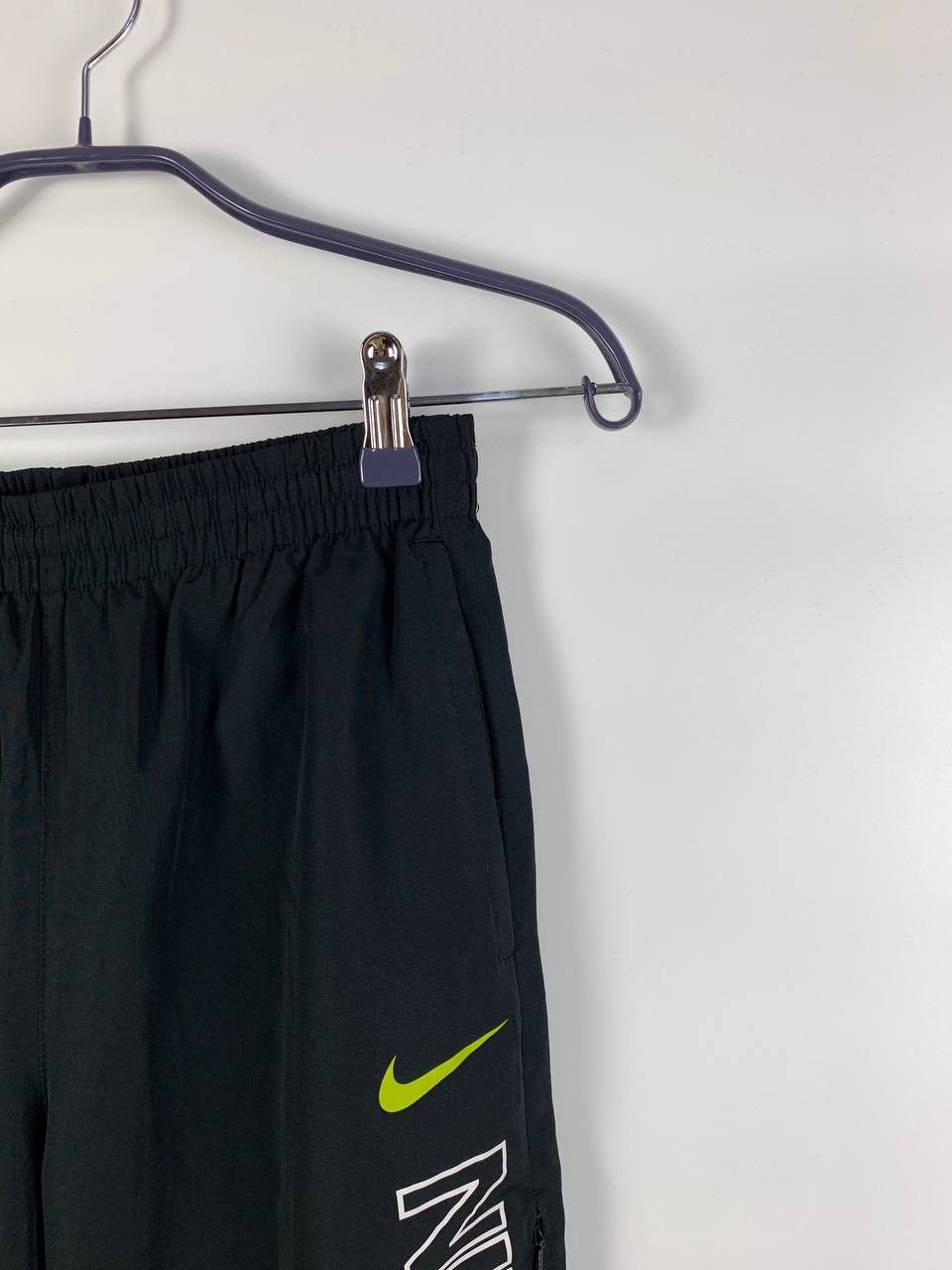Nike Nike sweatpants black L 12-13 years Size US 28 / EU 44 - 4 Thumbnail