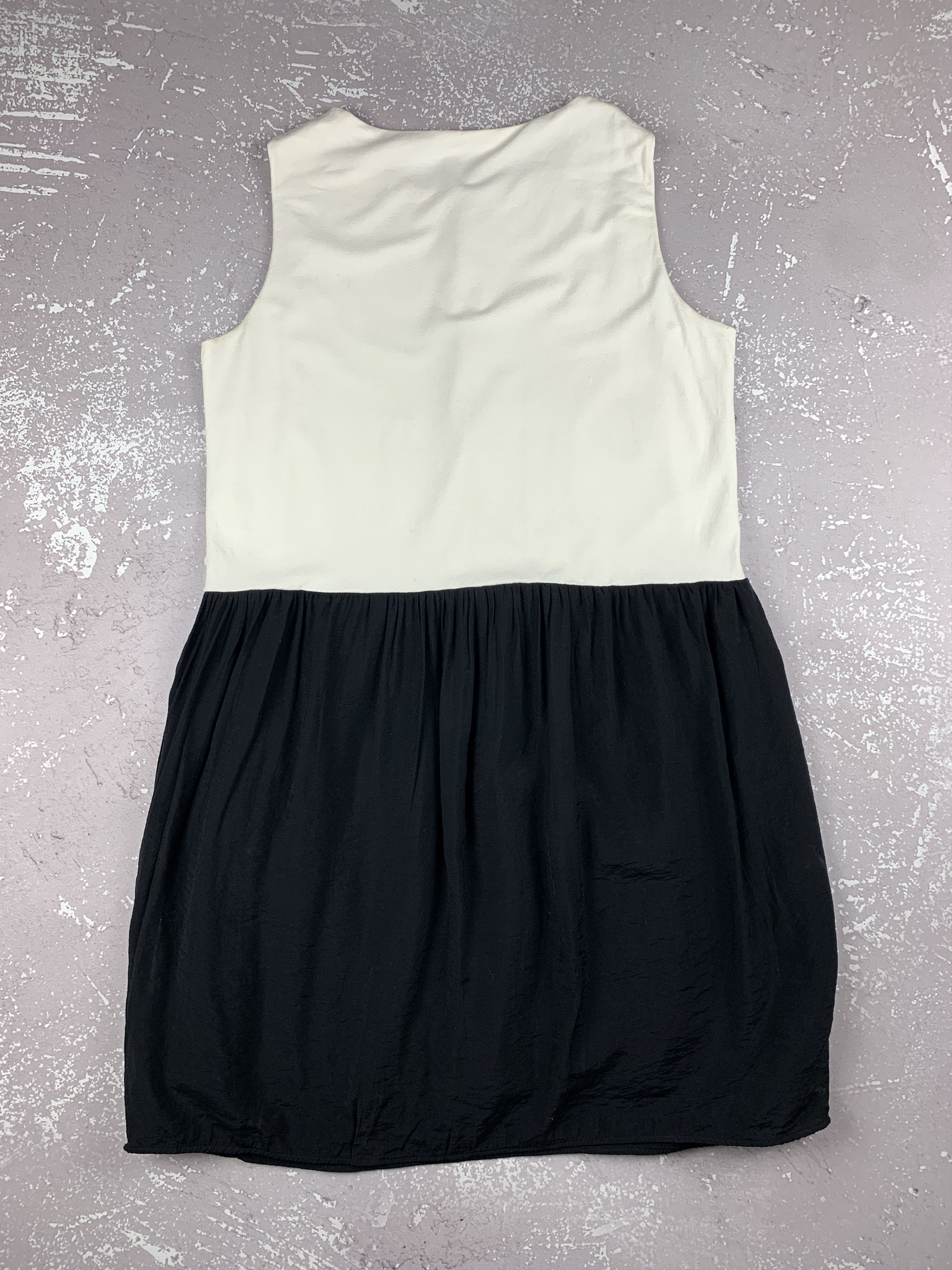 Cos Cos Black/White Colorblock Midi Dress Size M / US 6-8 / IT 42-44 - 4 Thumbnail