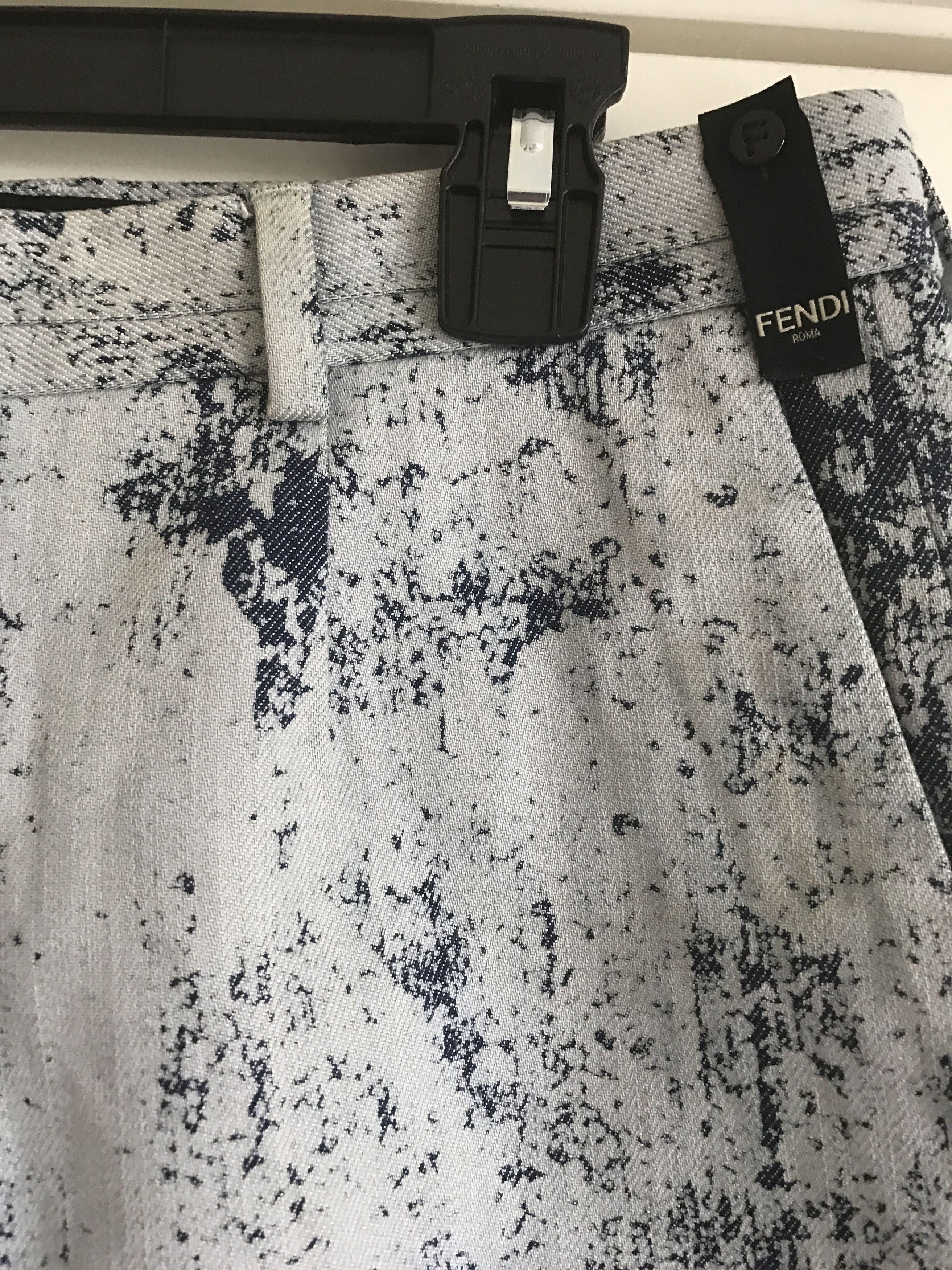 Fendi Blue Distressed Printed Classic Shorts Size 48 Size US 32 / EU 48 - 2 Thumbnail