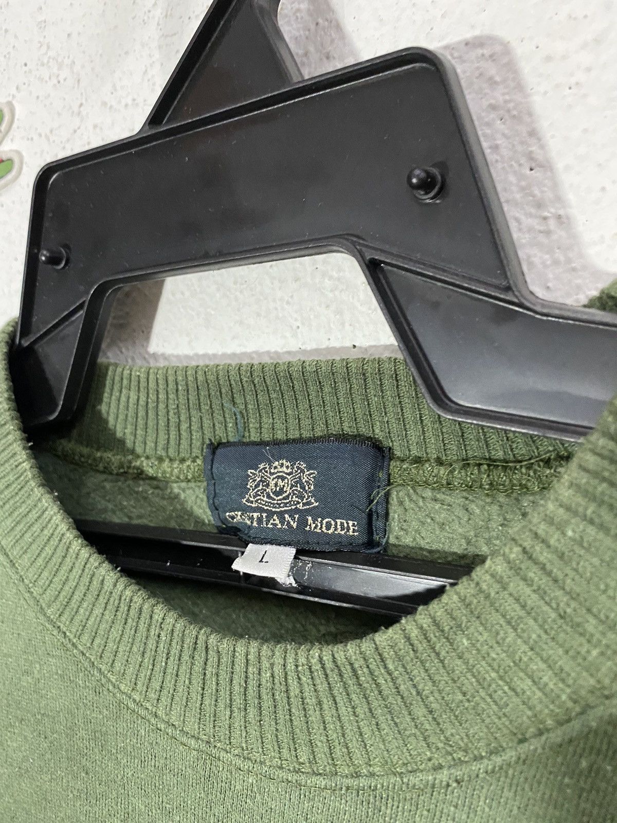 Japanese Brand christian mode emboired Size US L / EU 52-54 / 3 - 7 Thumbnail