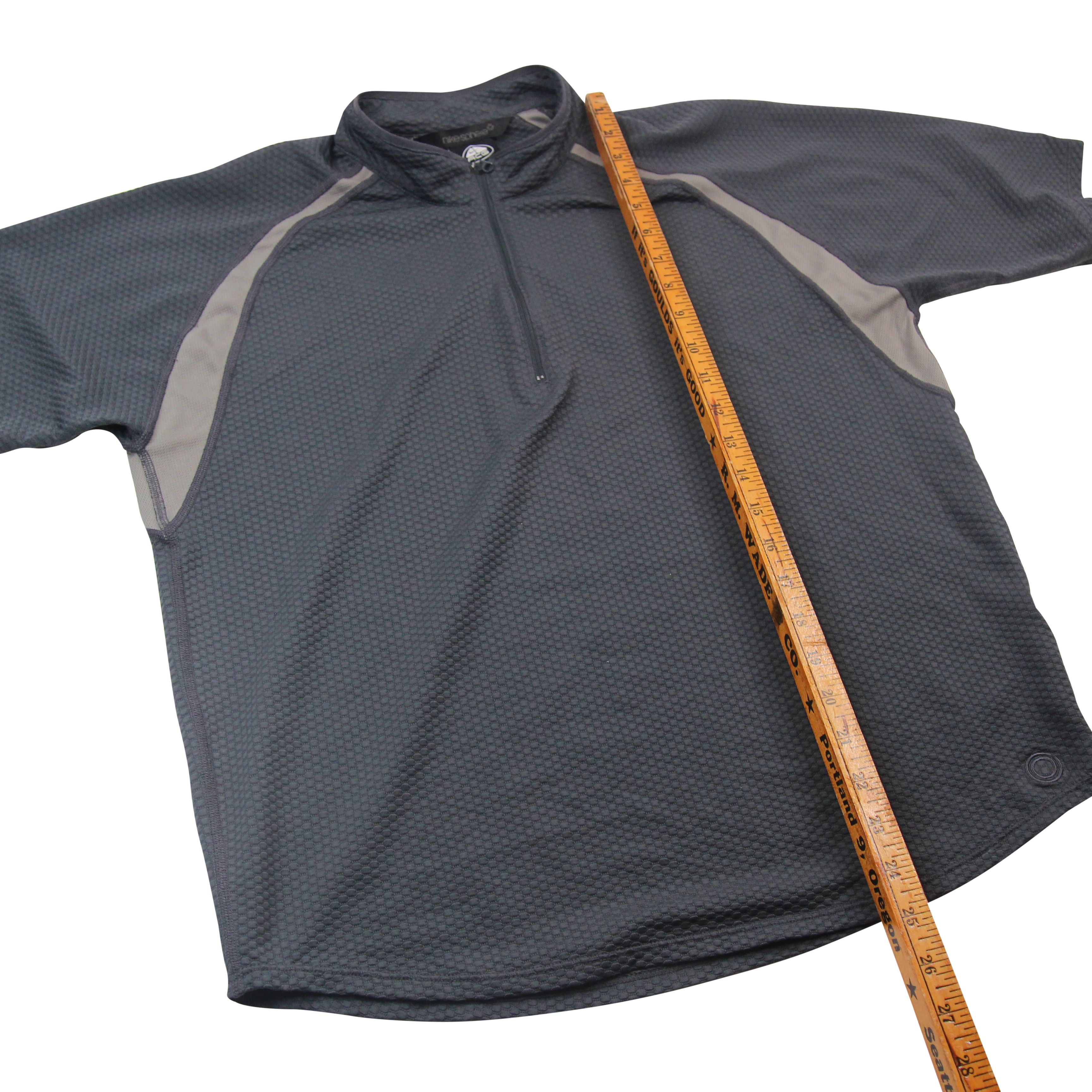 Nike Vintage Nike ACG Sphere Dry athletic shirt Size US M / EU 48-50 / 2 - 8 Thumbnail