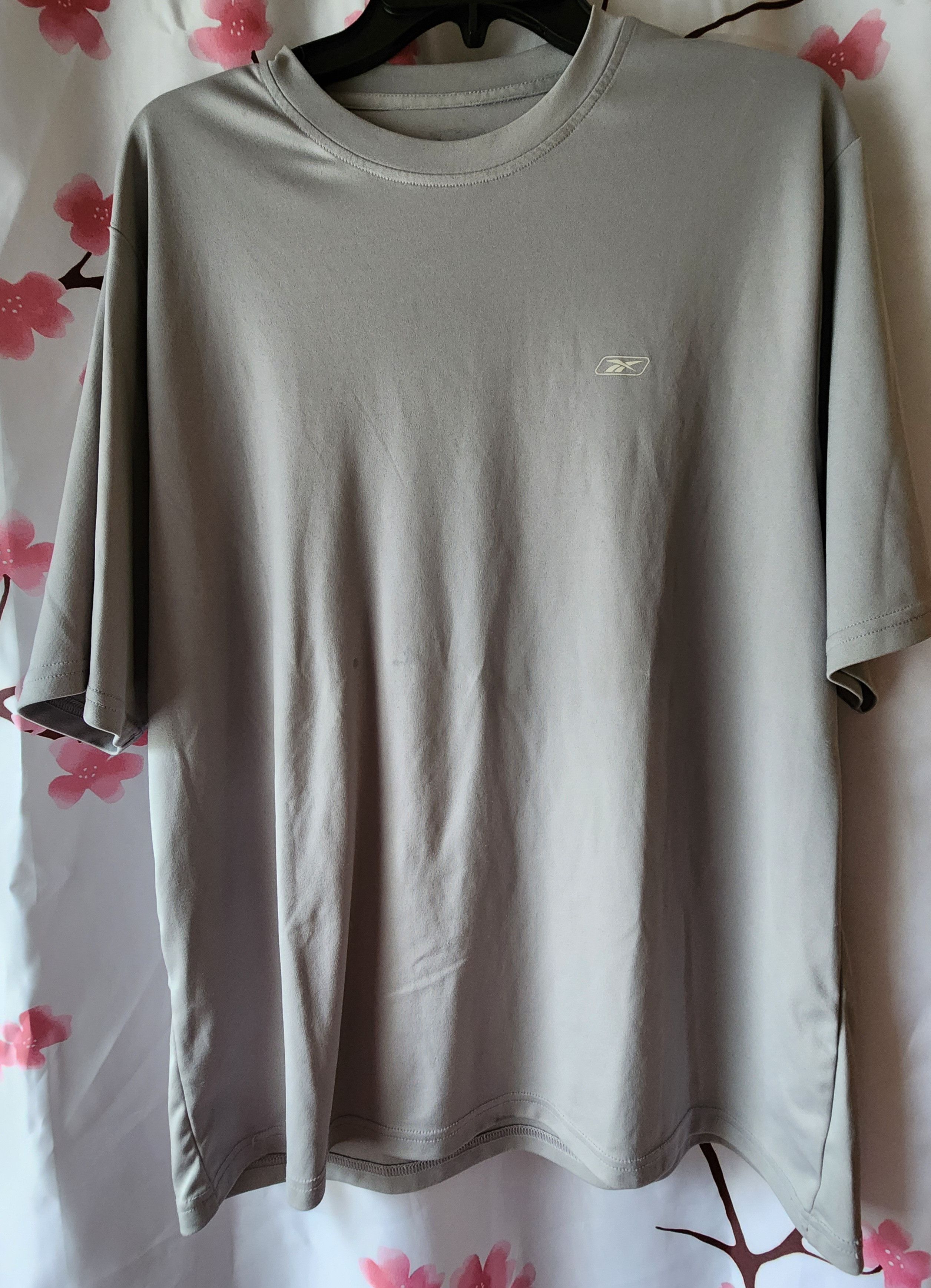 Reebok Men's Reebok Play Gray Silver Logo Short Sleeve Shirt Large Size US L / EU 52-54 / 3 - 1 Thumbnail