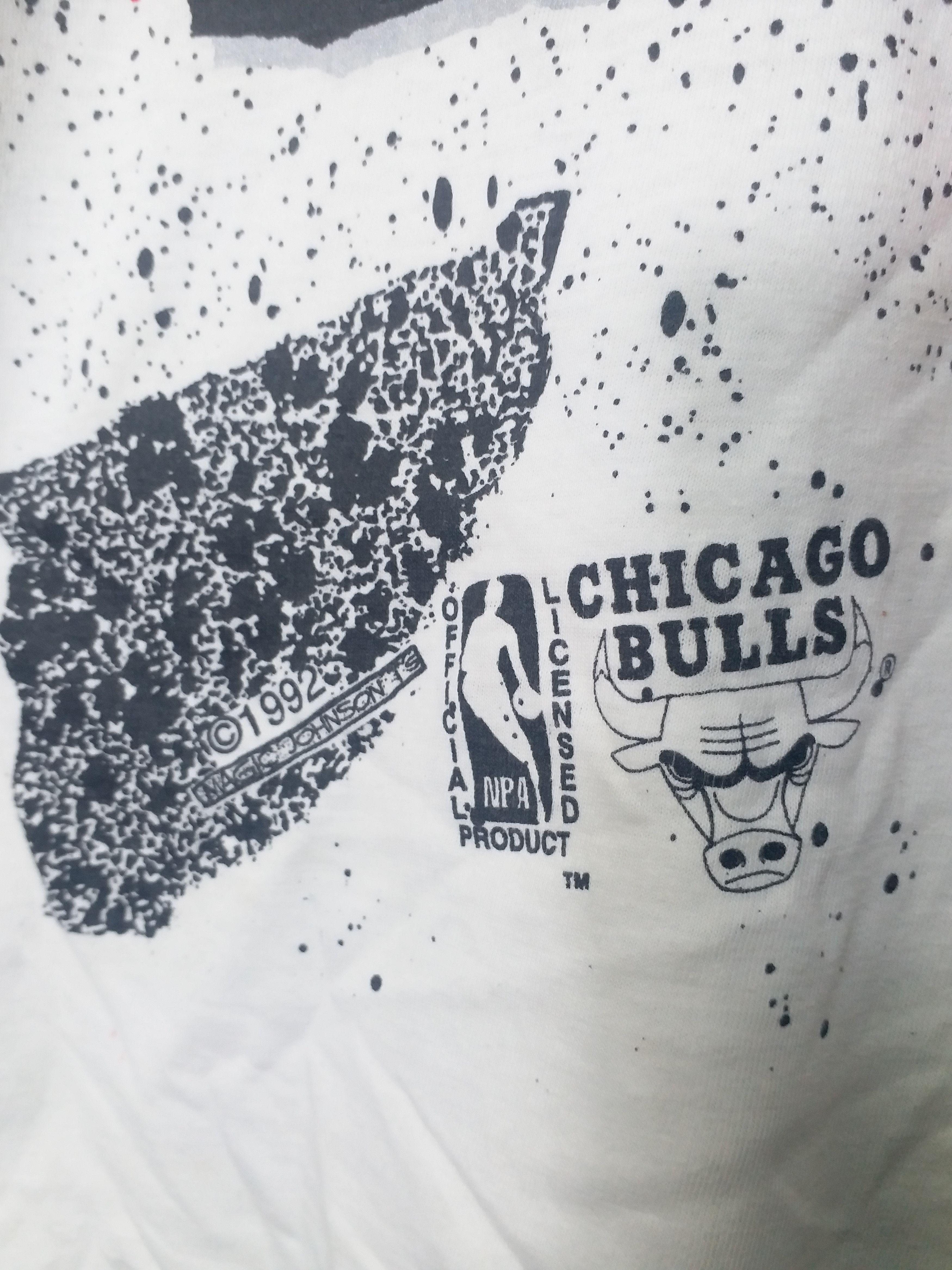 NBA ❌Drop-DELETE💥90's NBA Chicago Bulls Magic Johnson T’s L Size US L / EU 52-54 / 3 - 5 Thumbnail