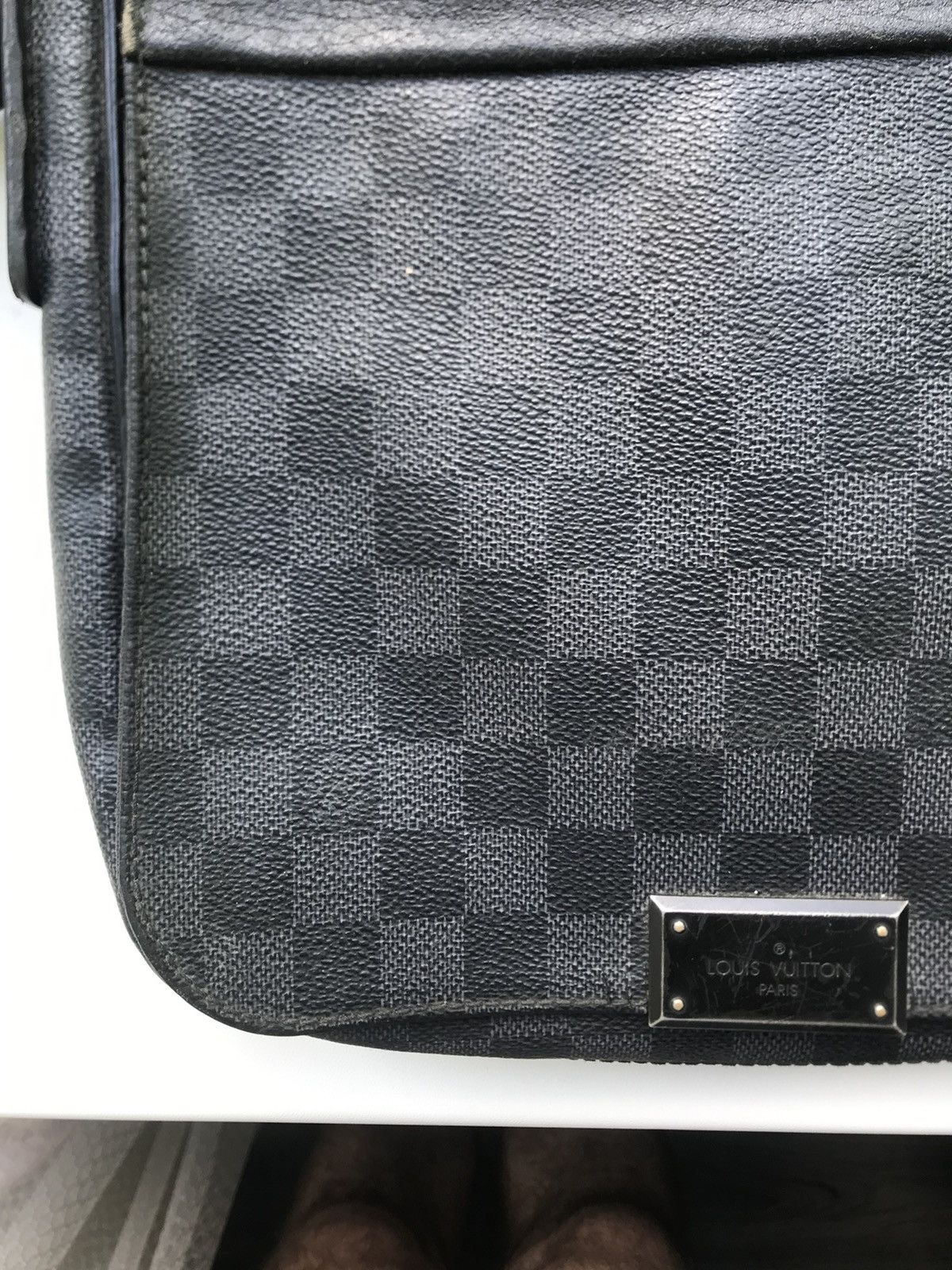 Louis Vuitton Luis Vuitton PM Graphite Messenger Bag / Black Size ONE SIZE - 3 Thumbnail