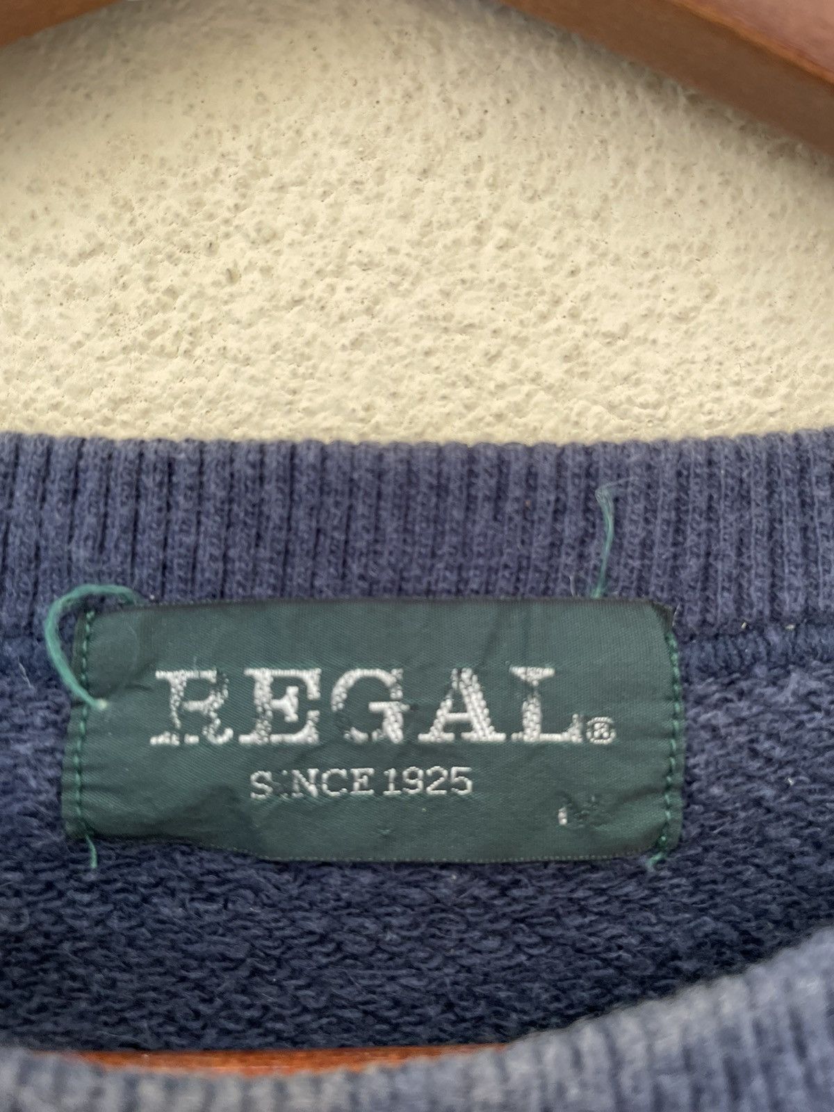 Japanese Brand × Vintage VINTAGE EMBROIDERED REGAL SWEATSHIRT Size US L / EU 52-54 / 3 - 6 Thumbnail