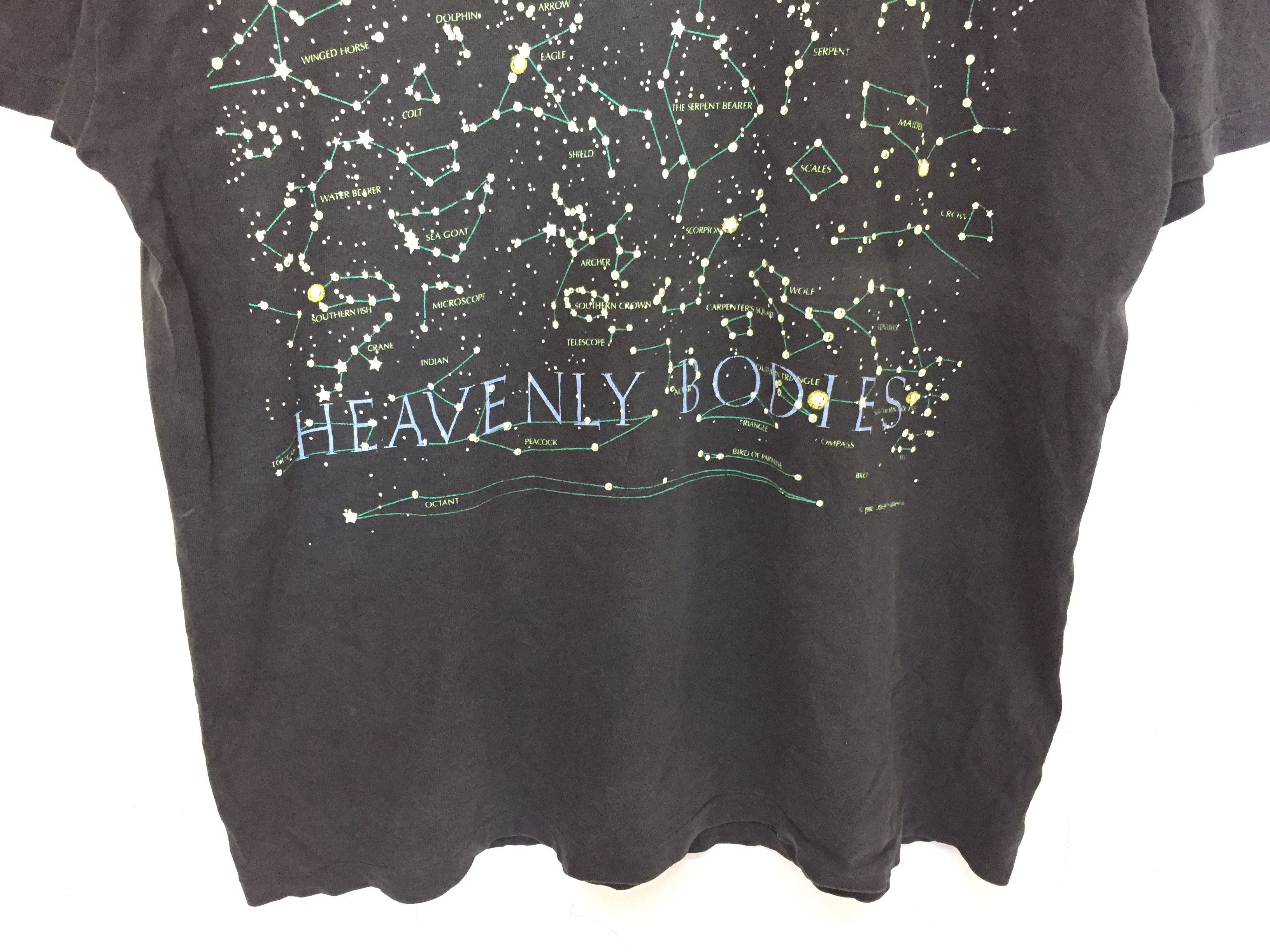 Arts & Science 1992 constellations Hanes distressed tee Size US L / EU 52-54 / 3 - 4 Thumbnail