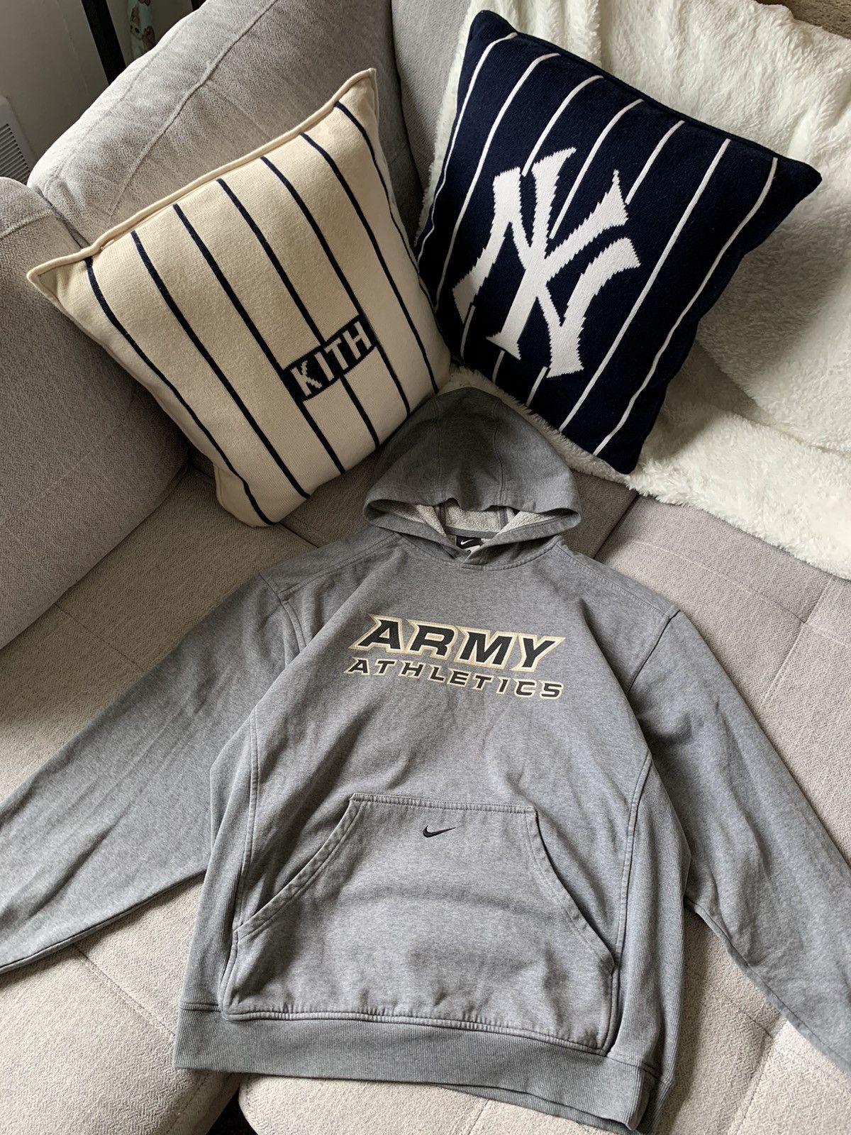 Nike × Vintage Vintage Grey Middle Swoosh Army Military Hoodie Size US M / EU 48-50 / 2 - 2 Thumbnail