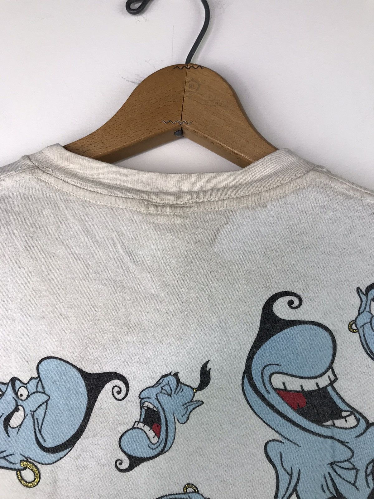 Disney × Vintage Vintage Disney Aladdin Genie All Over Print 90s Tee Rare Size US XS / EU 42 / 0 - 8 Thumbnail