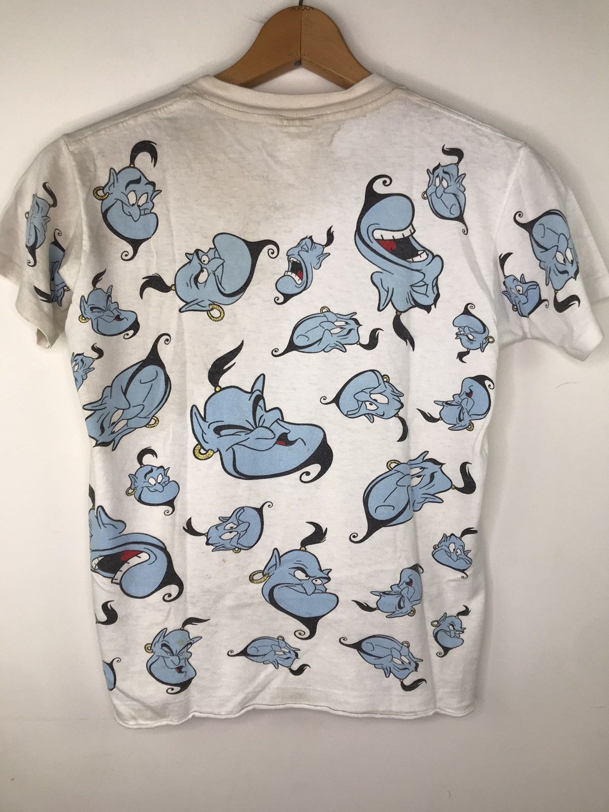 Disney × Vintage Vintage Disney Aladdin Genie All Over Print 90s Tee Rare Size US XS / EU 42 / 0 - 5 Thumbnail