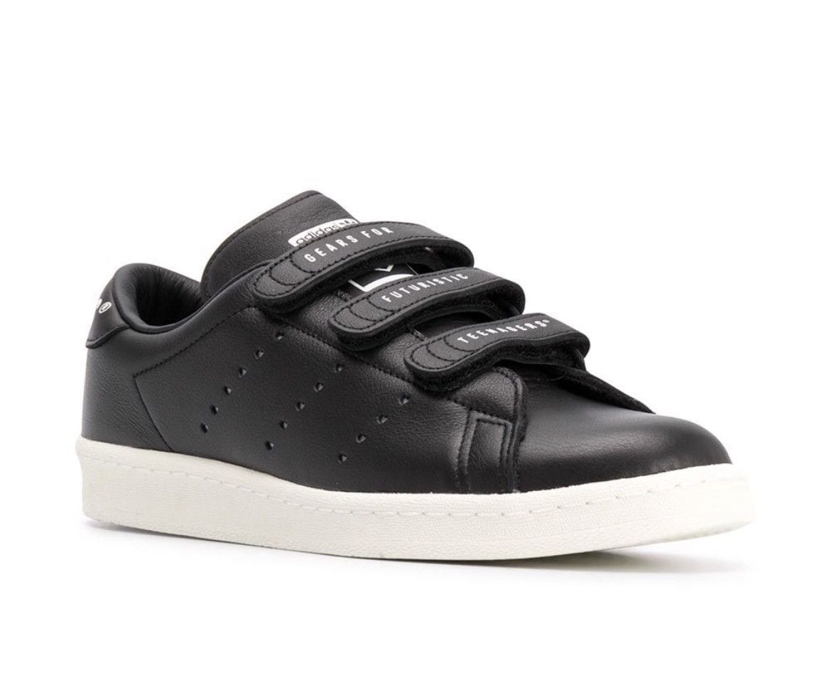 Adidas UNOFFICIAL HUMAN Gears for Futuristic Teenagers 3-Strap Low Size US 8.5 / EU 41-42 - 5 Thumbnail