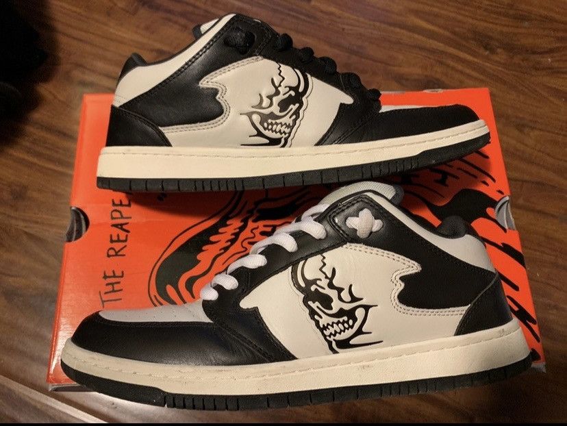 Warren Lotas Reaper Dunk ‘Bone’ Size US 10 / EU 43 - 8 Thumbnail