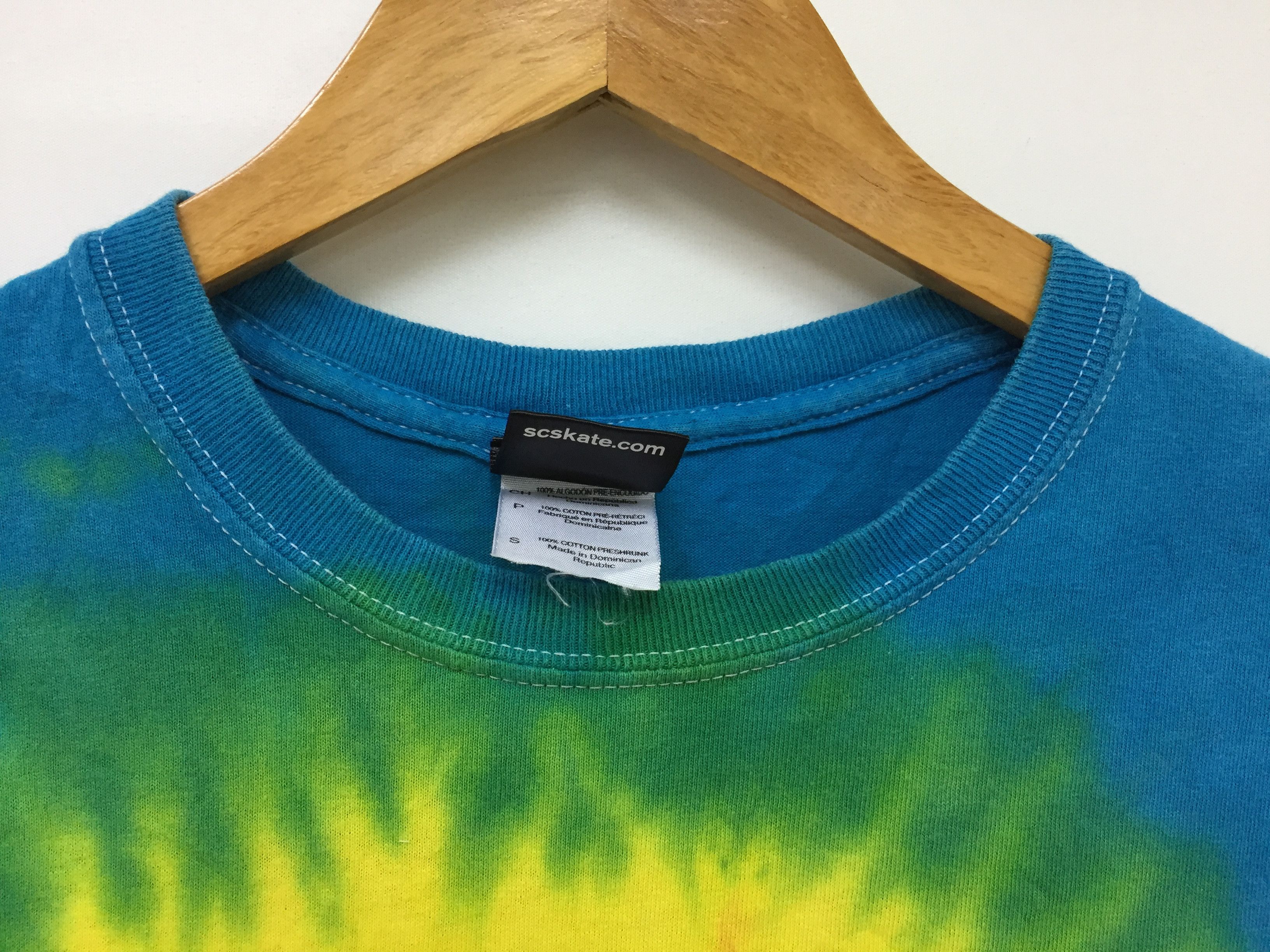 Santa Cruz Skateboards 1990s Santa Cruz Speed wheels Tie dye hand Screaming tee Size US S / EU 44-46 / 1 - 8 Thumbnail