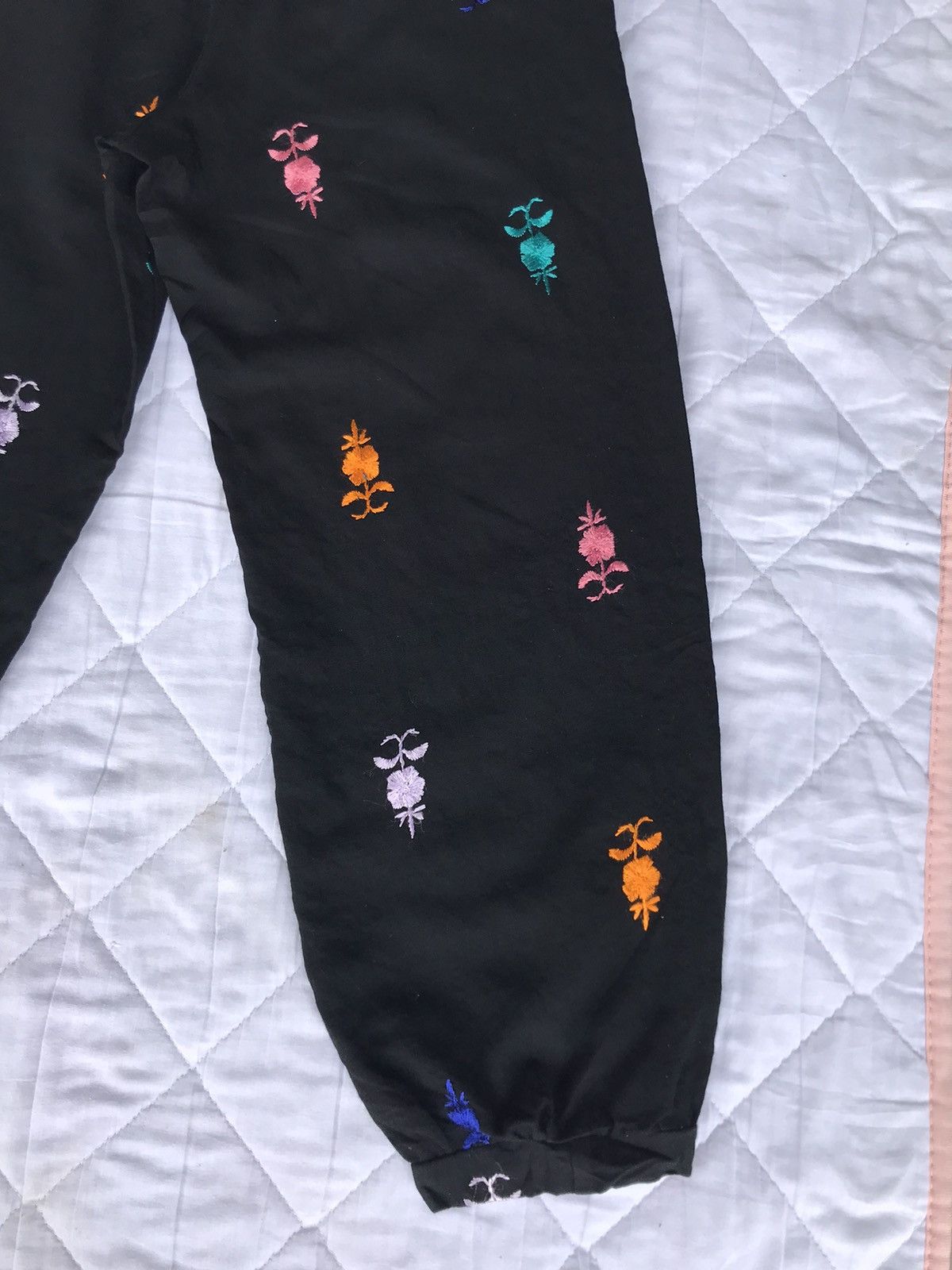 Comme des Garcons Tricot Comme des Garçons Floral Flower Pants Size 28" / US 6 / IT 42 - 16 Thumbnail