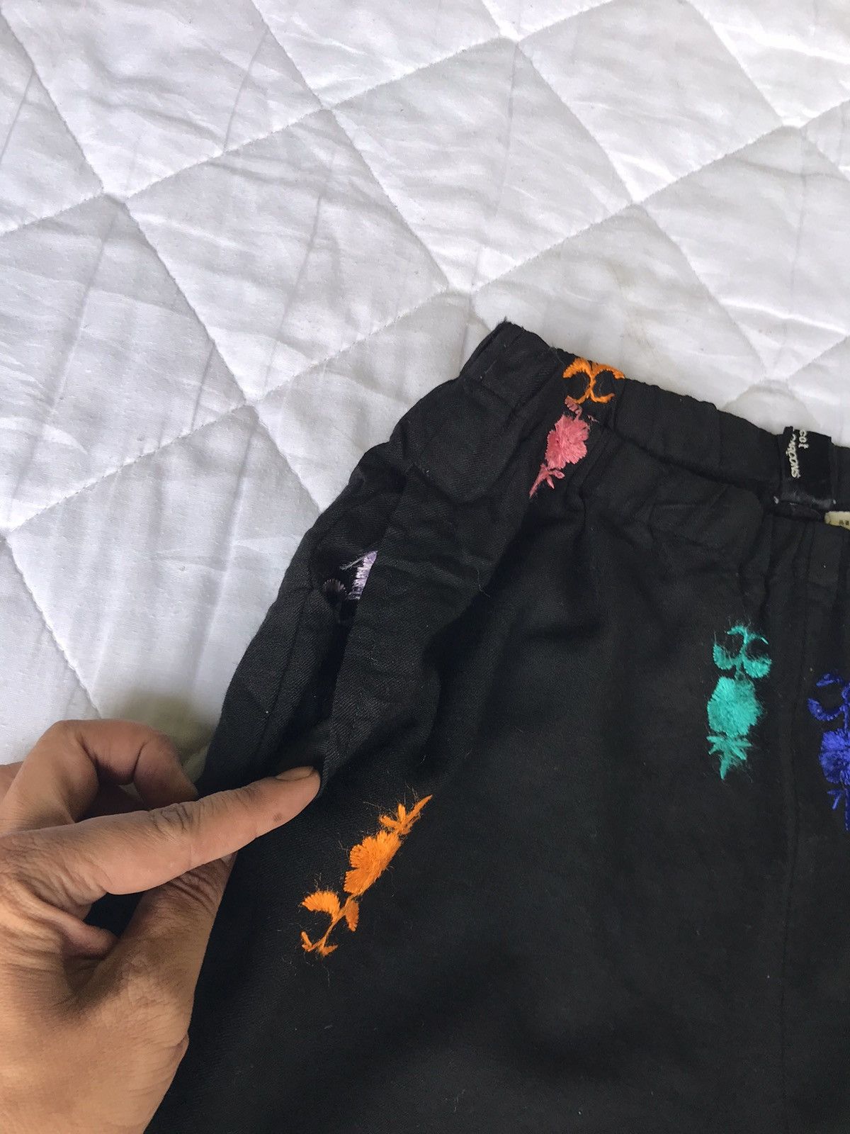 Comme des Garcons Tricot Comme des Garçons Floral Flower Pants Size 28" / US 6 / IT 42 - 6 Thumbnail