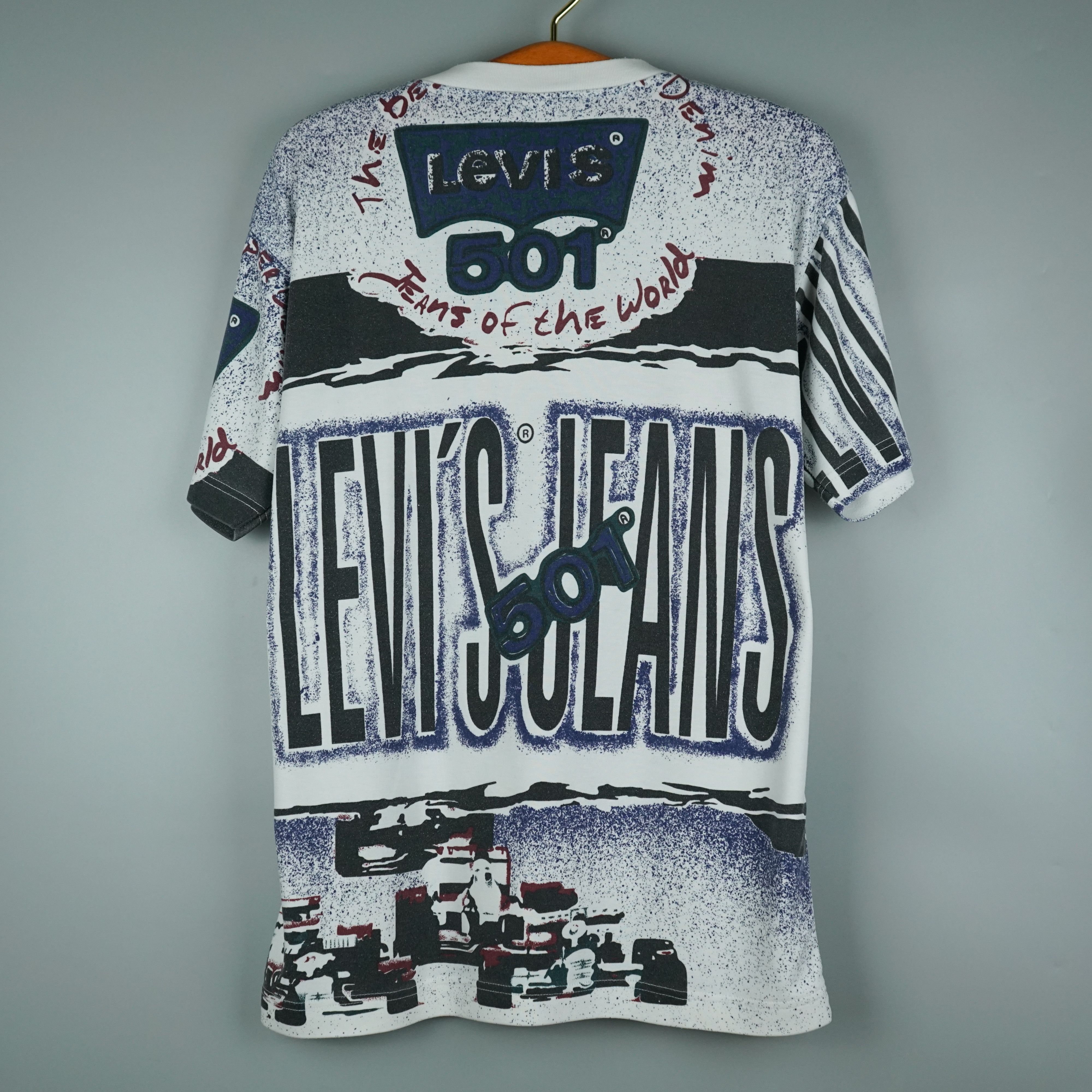 Levi's Vintage Clothing × Vintage 1990s Levis t-shirt Size US L / EU 52-54 / 3 - 5 Thumbnail