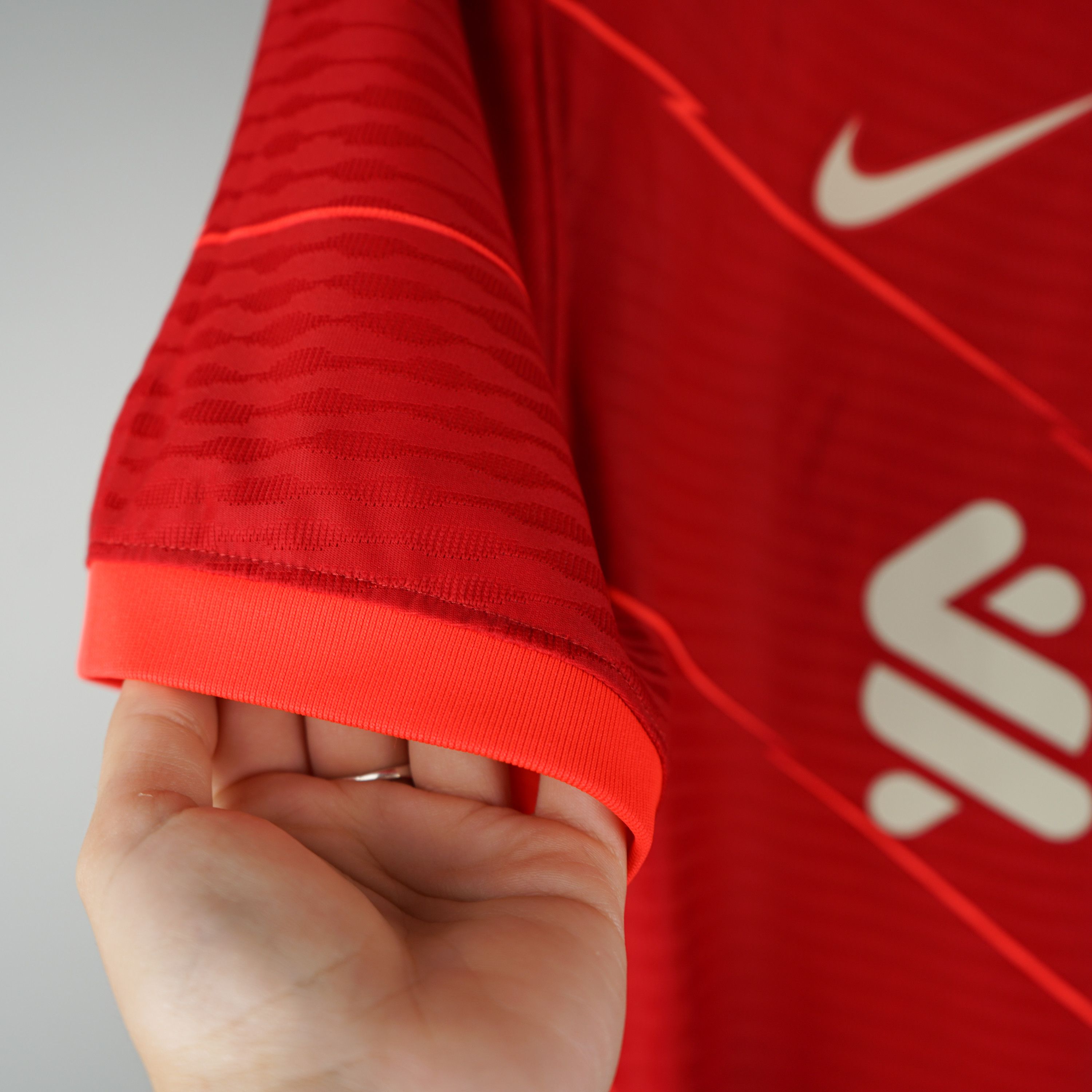 Other 2021 2022 Home Liverpool FC LFC England Football Shirt Size US L / EU 52-54 / 3 - 5 Thumbnail