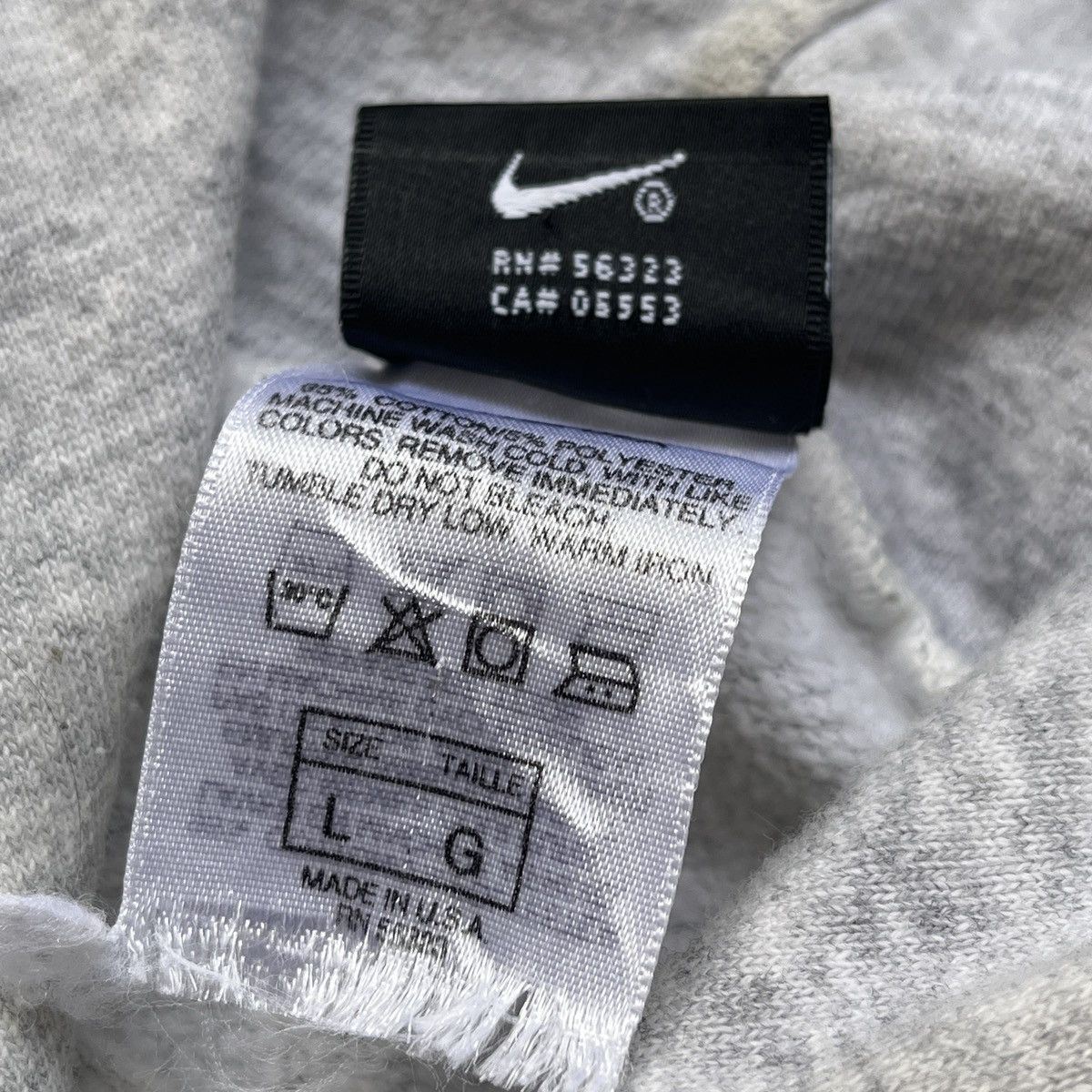 Vintage Big Swoosh Centre Logo Nike Vintage Hoodie Made In USA Size US L / EU 52-54 / 3 - 7 Thumbnail