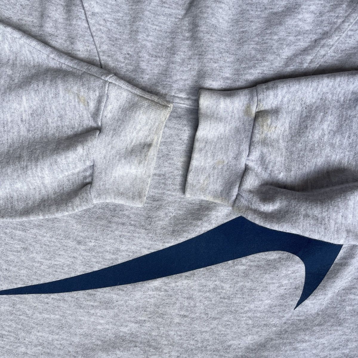 Vintage Big Swoosh Centre Logo Nike Vintage Hoodie Made In USA Size US L / EU 52-54 / 3 - 10 Thumbnail