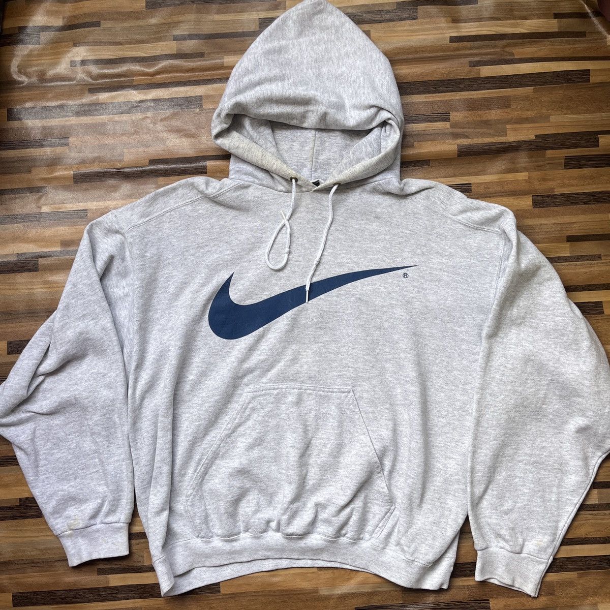 Vintage Big Swoosh Centre Logo Nike Vintage Hoodie Made In USA Size US L / EU 52-54 / 3 - 16 Thumbnail