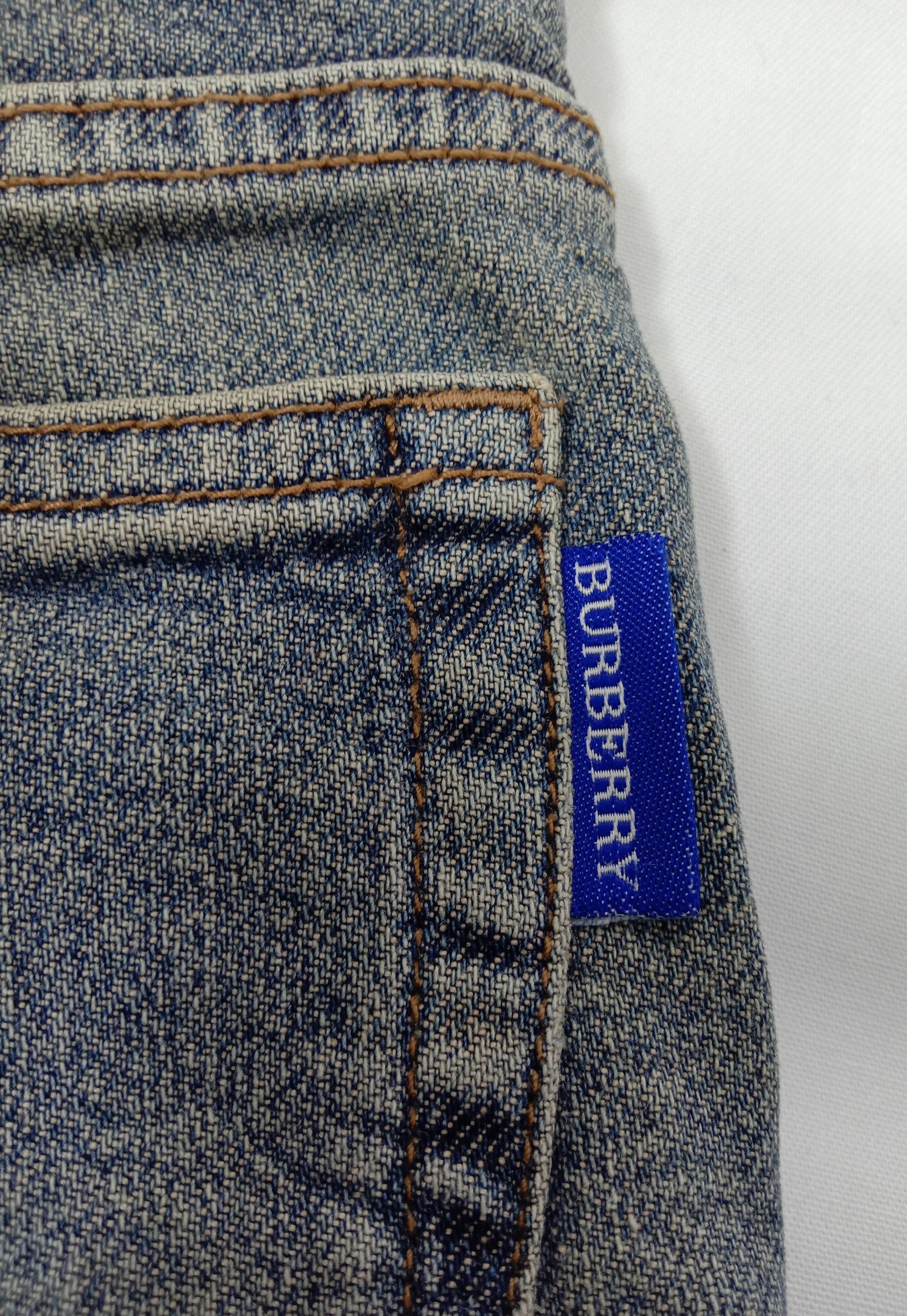 Burberry Vintage Burberry London Rusty Bootcut Flare Jeans Size 27" / US 4 / IT 40 - 12 Thumbnail