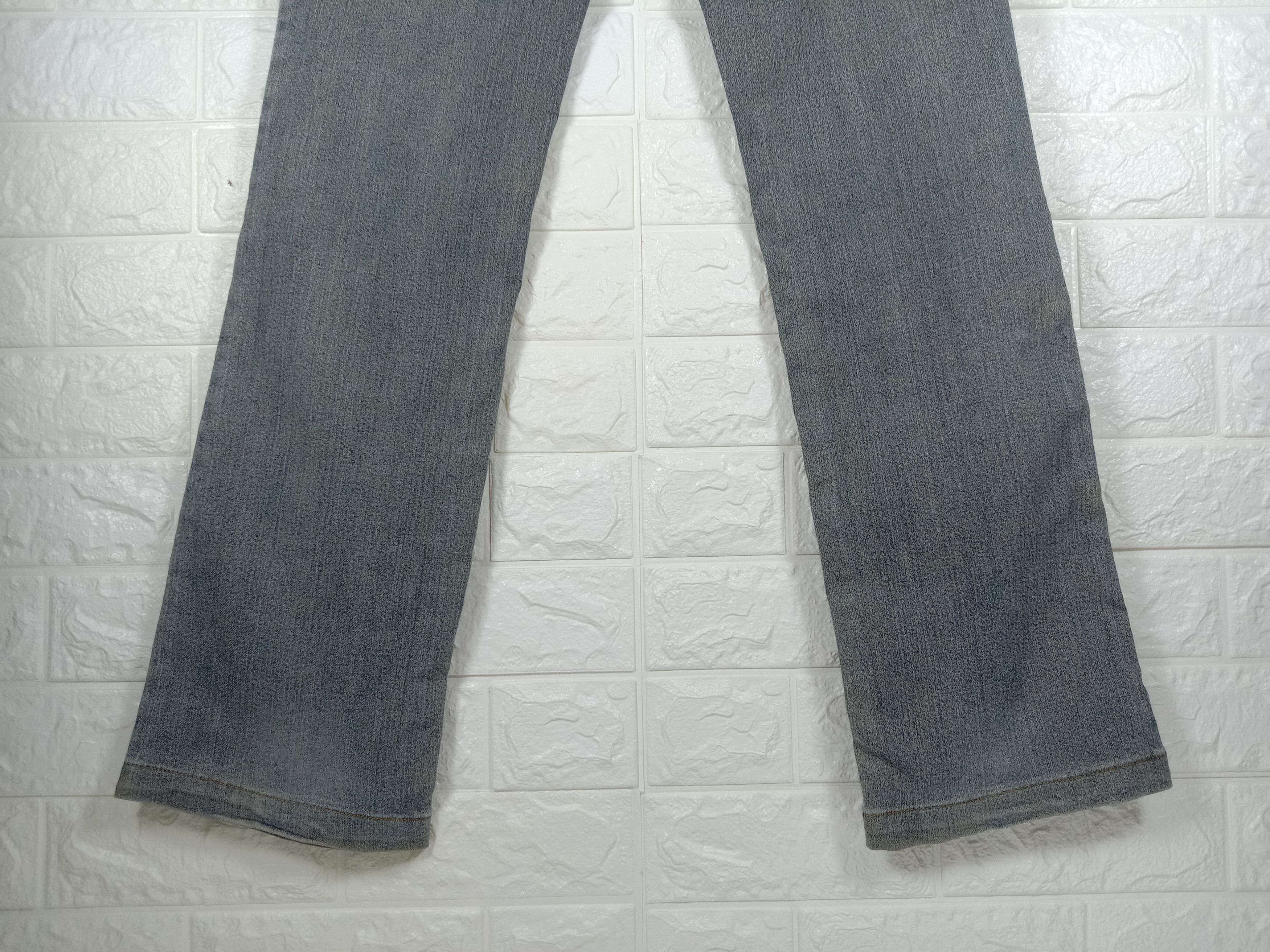Burberry Vintage Burberry London Rusty Bootcut Flare Jeans Size 27" / US 4 / IT 40 - 8 Thumbnail
