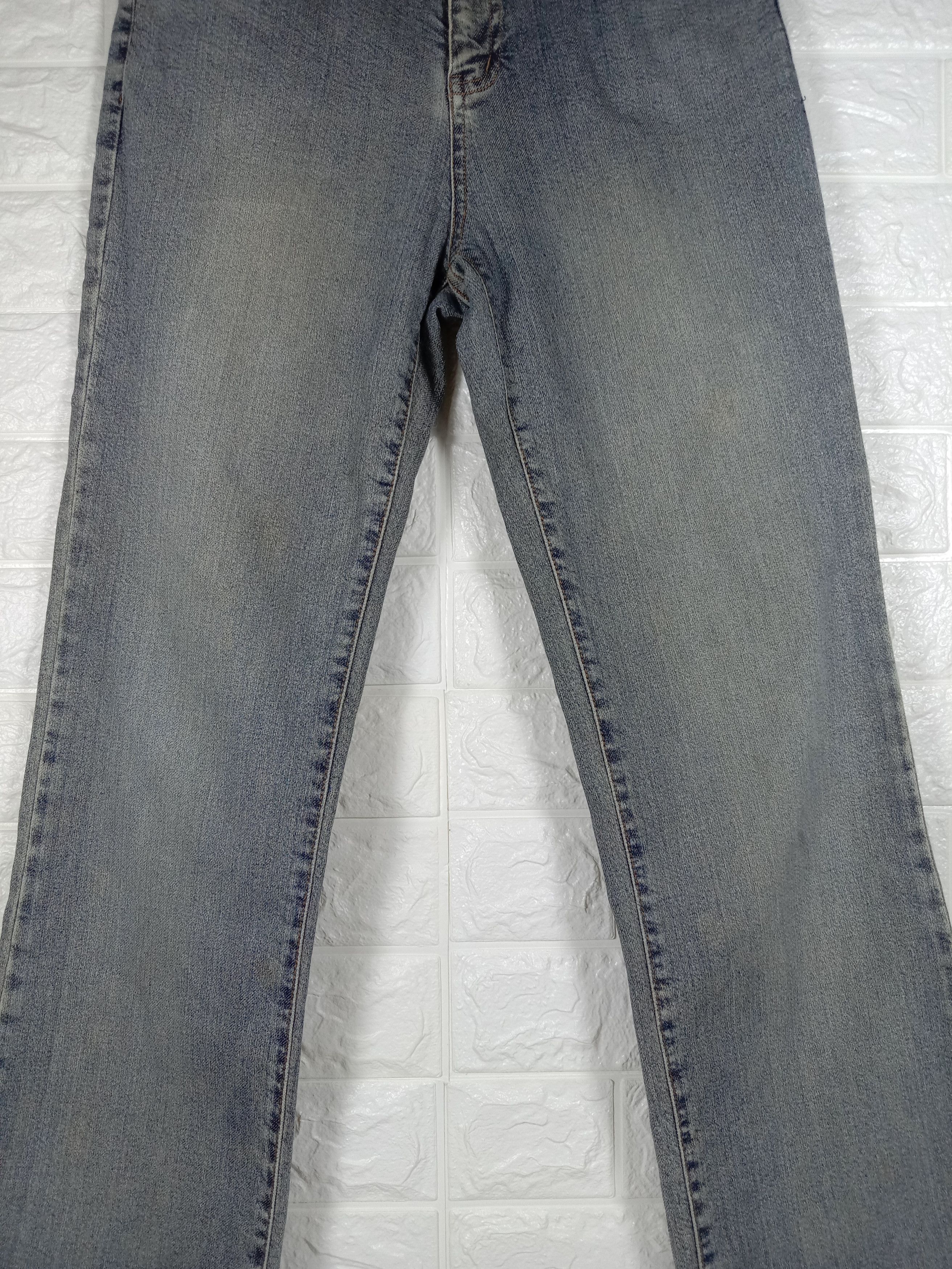 Burberry Vintage Burberry London Rusty Bootcut Flare Jeans Size 27" / US 4 / IT 40 - 3 Thumbnail