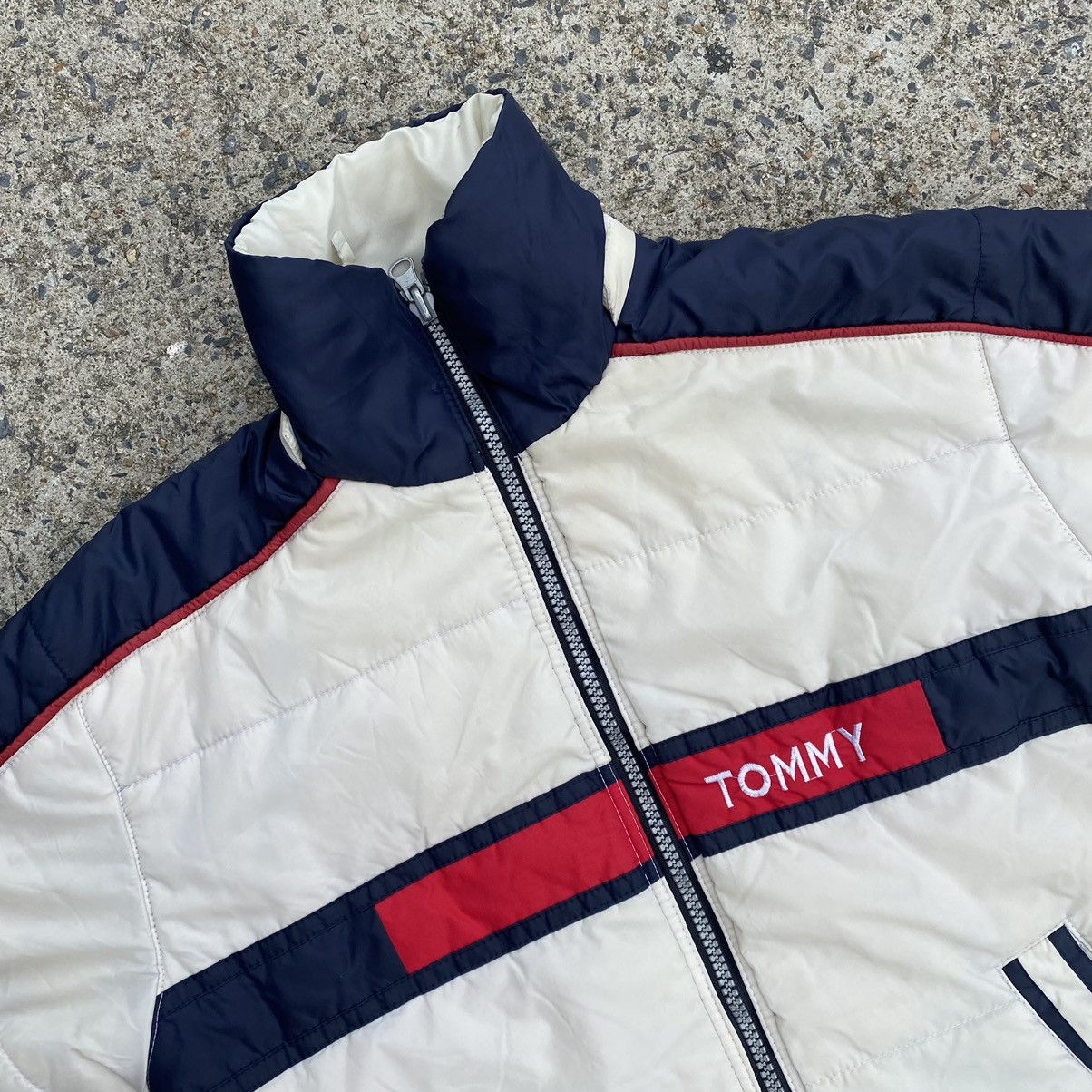 Rare Vintage Tommy Hilfiger Big Logo Puffer Jacket