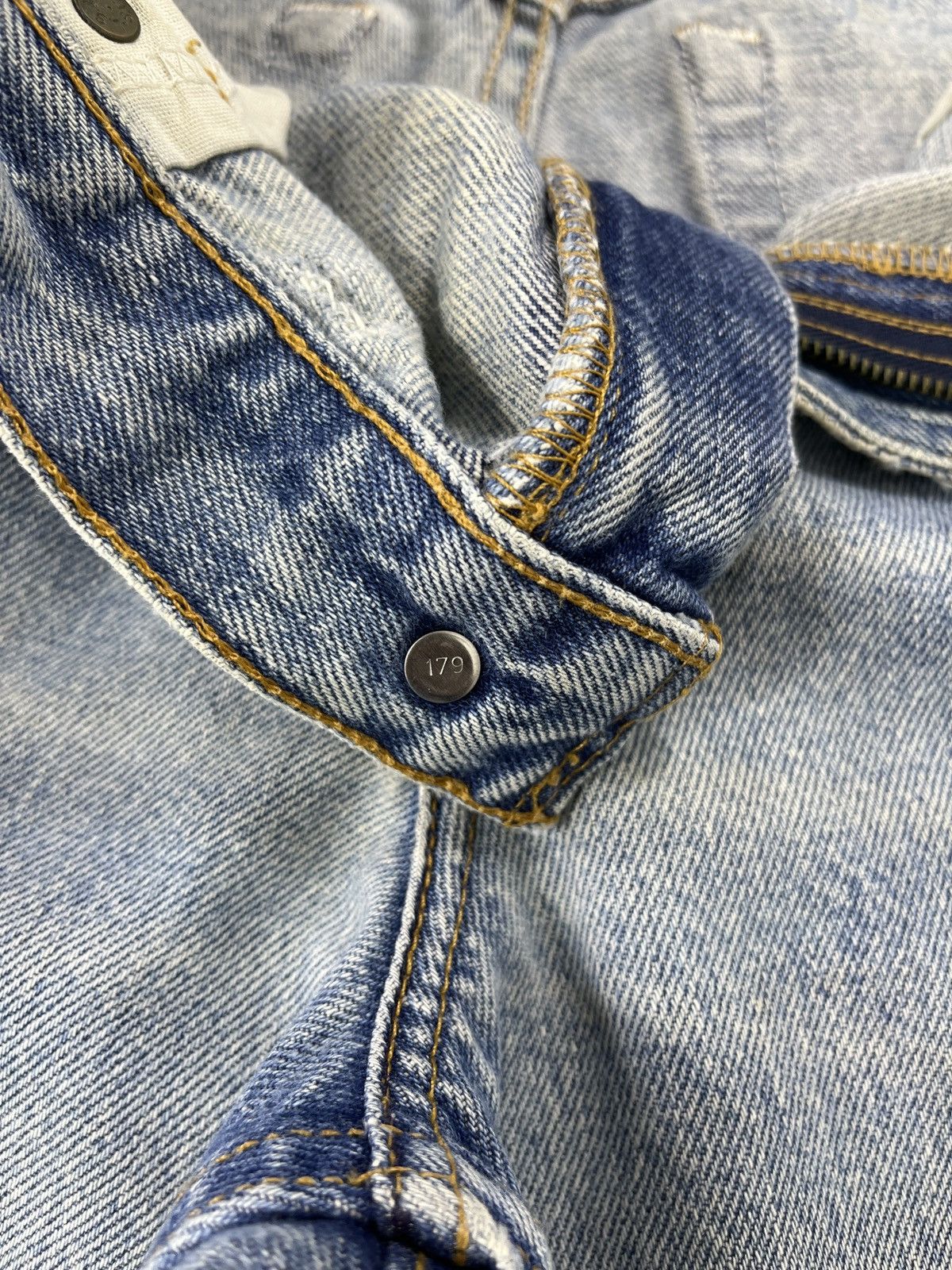 Levi's Vintage Levis 550 Distressed Jeans - J447 Size US 29 - 10 Thumbnail