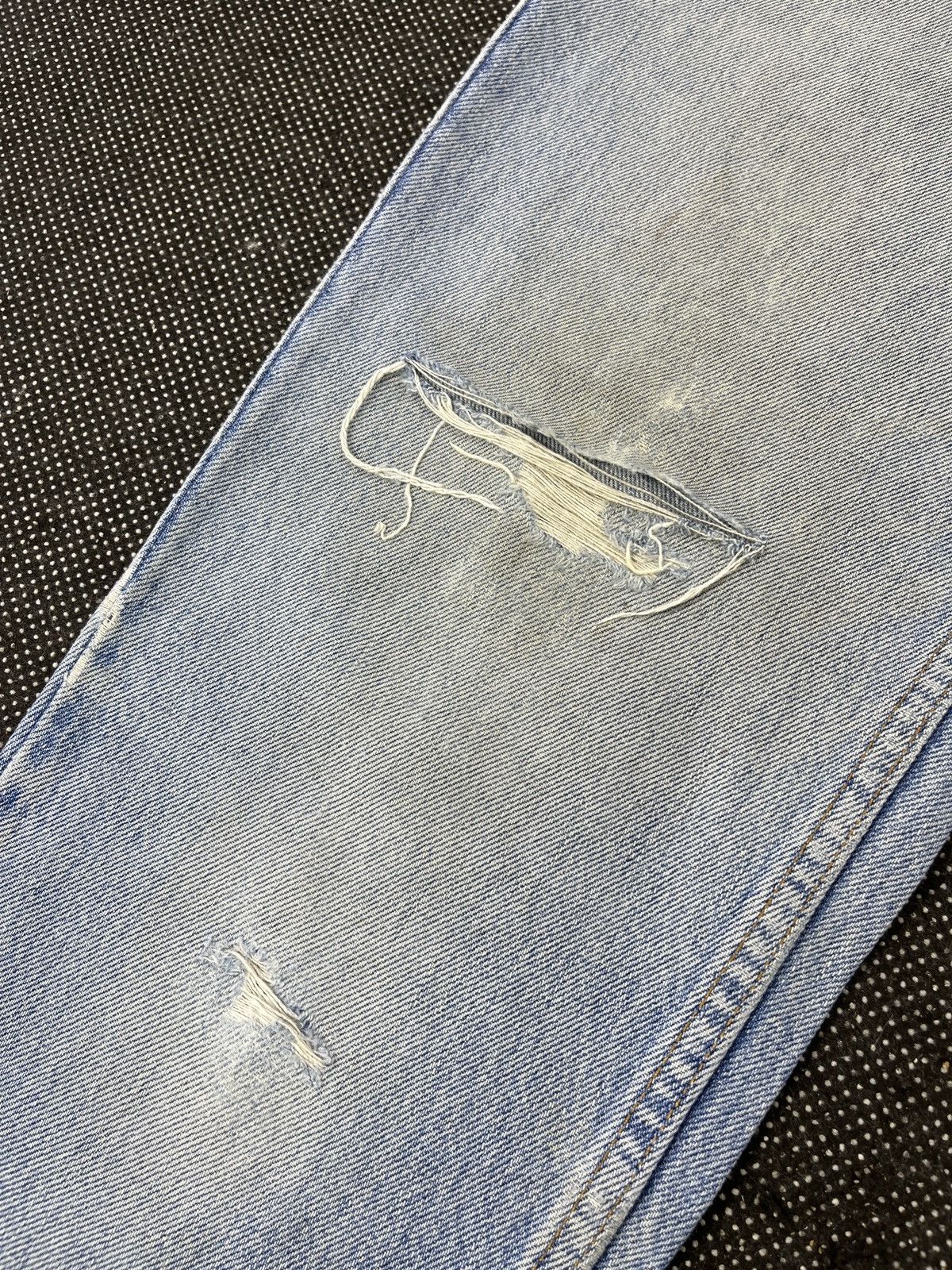 Levi's Vintage Levis 550 Distressed Jeans - J447 Size US 29 - 5 Thumbnail