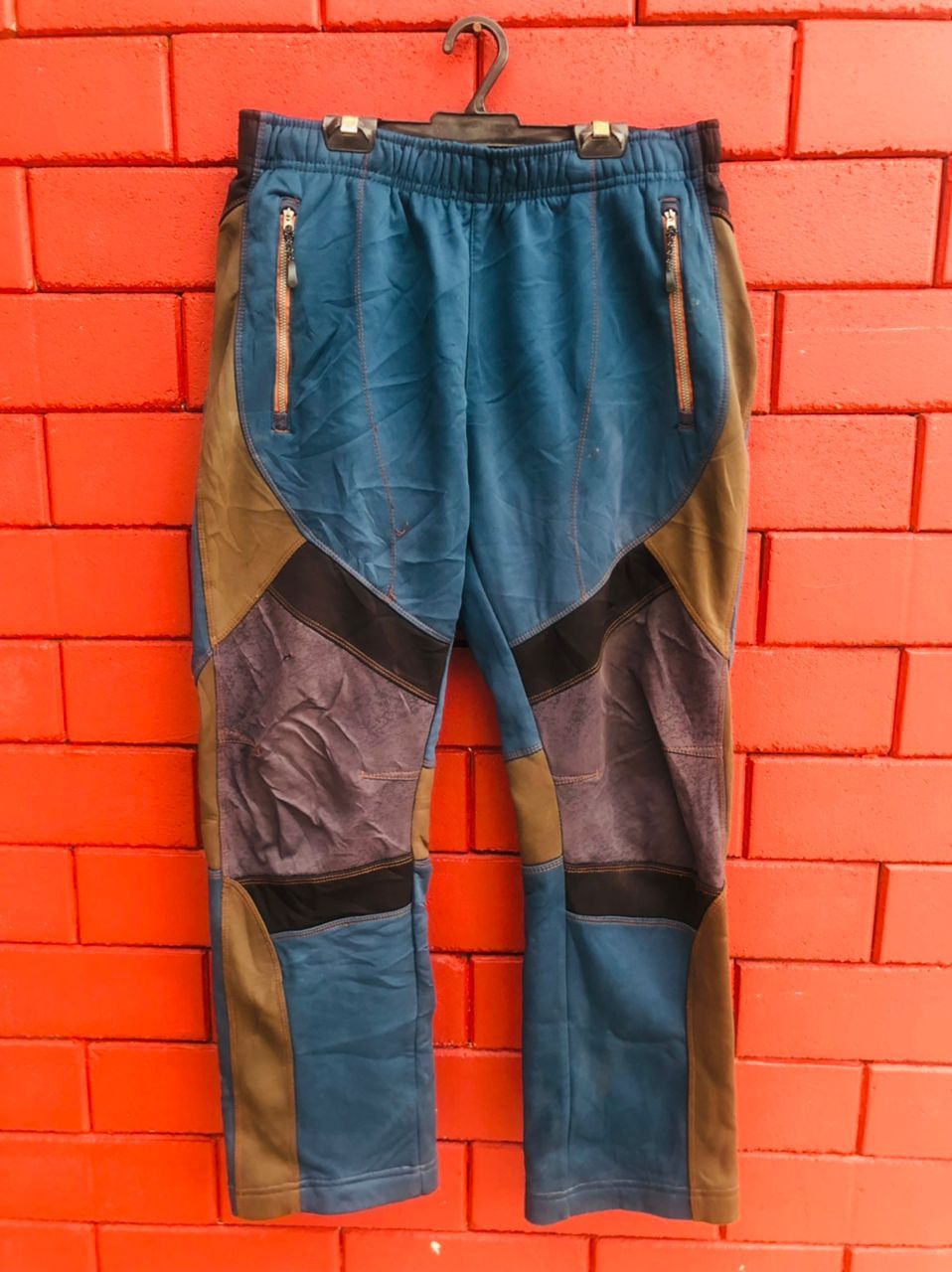 Japanese Brand Vintage Hiking Japanese Designer Fashion Style Sweatpant Size US 32 / EU 48 - 1 Thumbnail