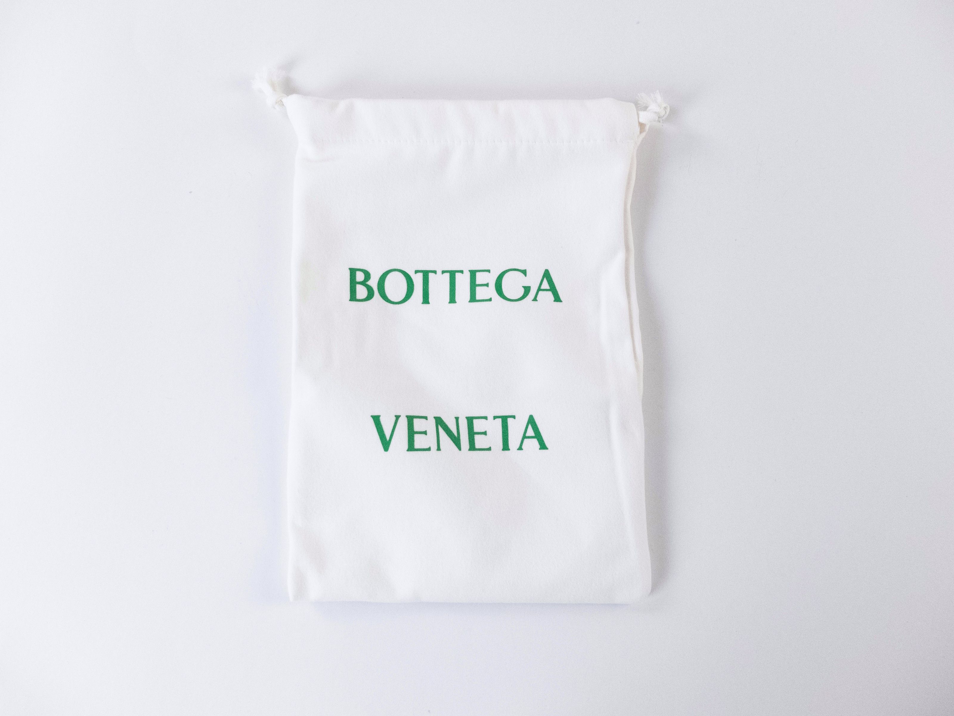 Bottega Veneta BOTTEGA VENETA white Twist lock French calf mini belt bag Size ONE SIZE - 15 Thumbnail