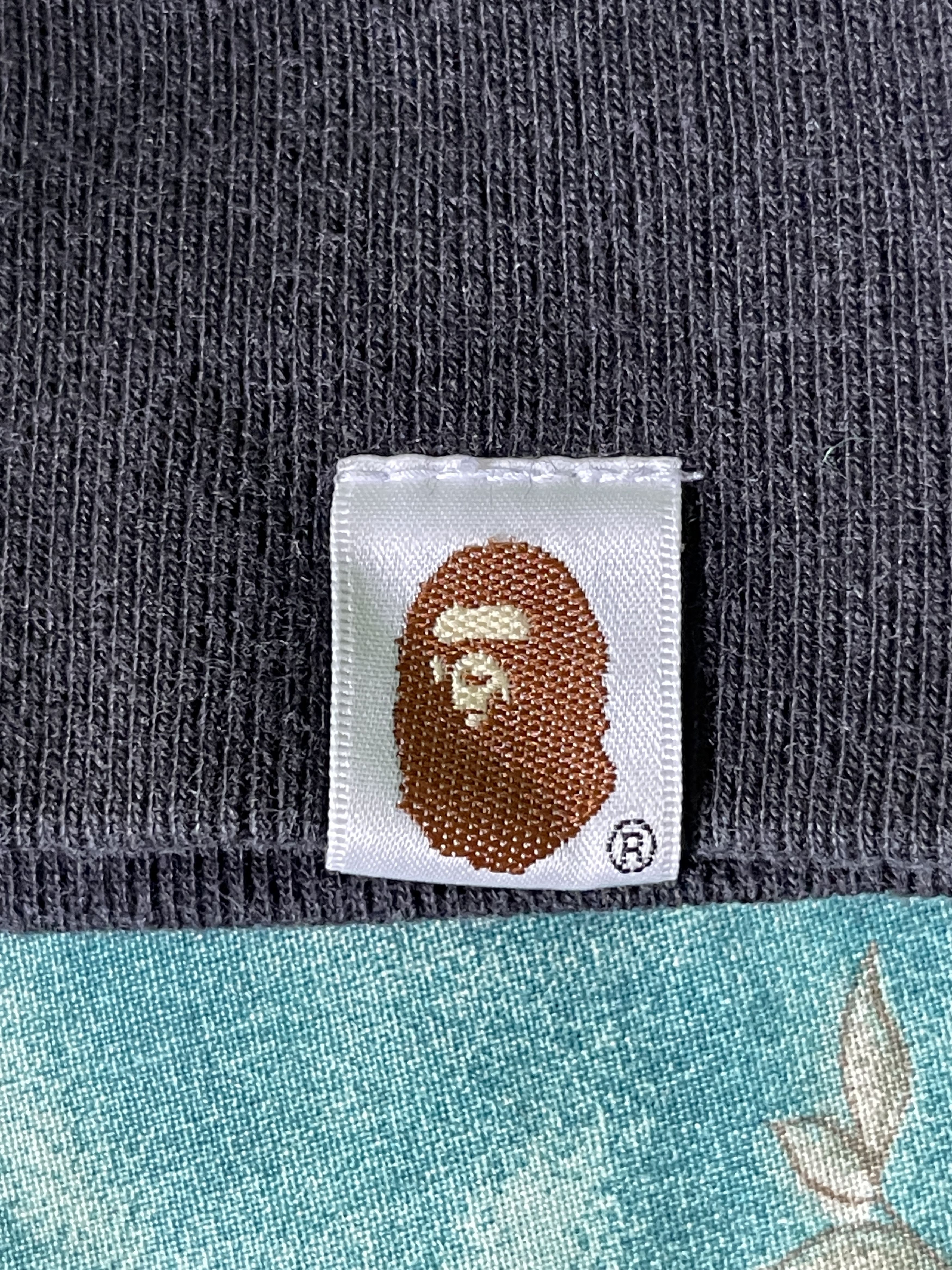 Bape 1st Camo Shark Sleeveless Hoodie Size US M / EU 48-50 / 2 - 10 Thumbnail