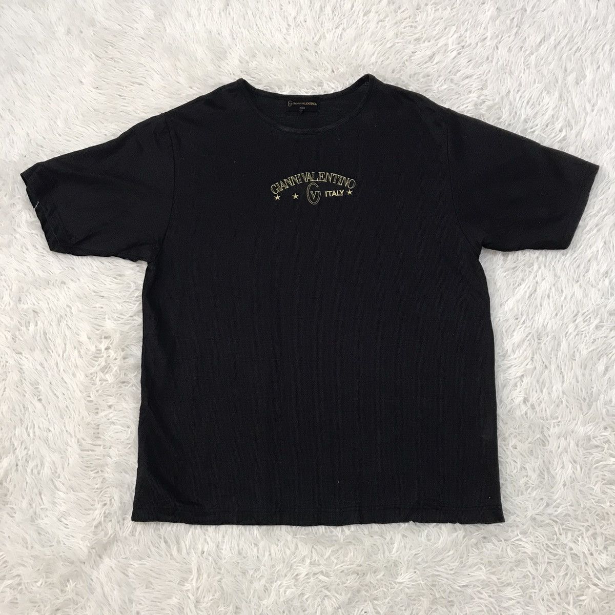 Japanese Brand Gianni Valentino tshirt made in Japan Size US L / EU 52-54 / 3 - 7 Thumbnail