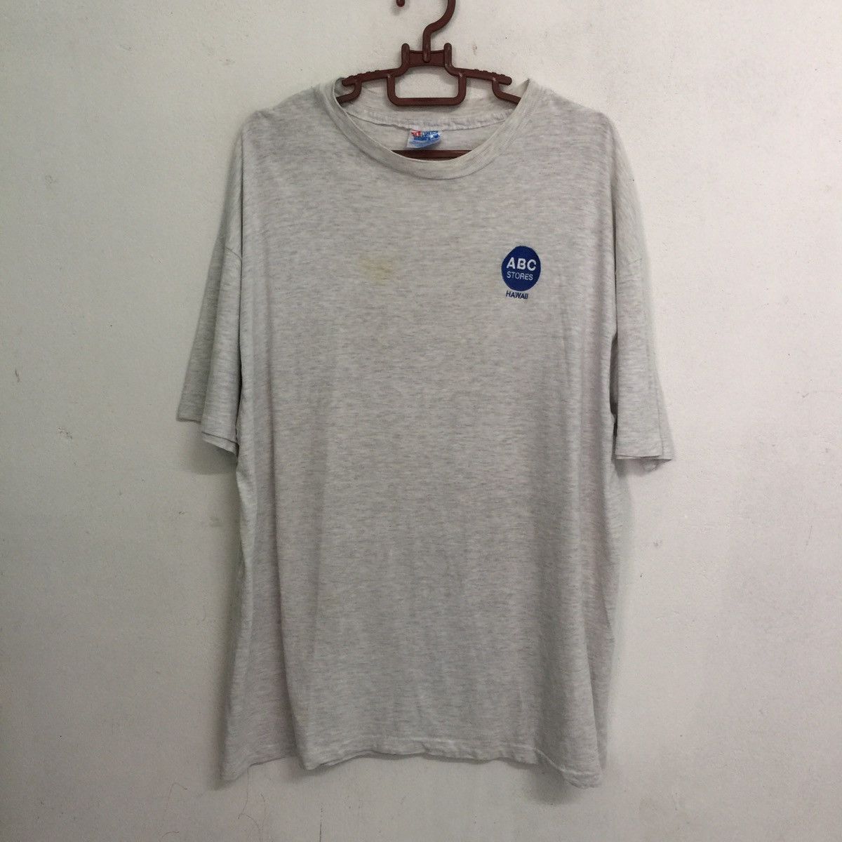 Hanes Vintage ABC STORE HAWAII t shirt spell out logo Size US XL / EU 56 / 4 - 1 Thumbnail