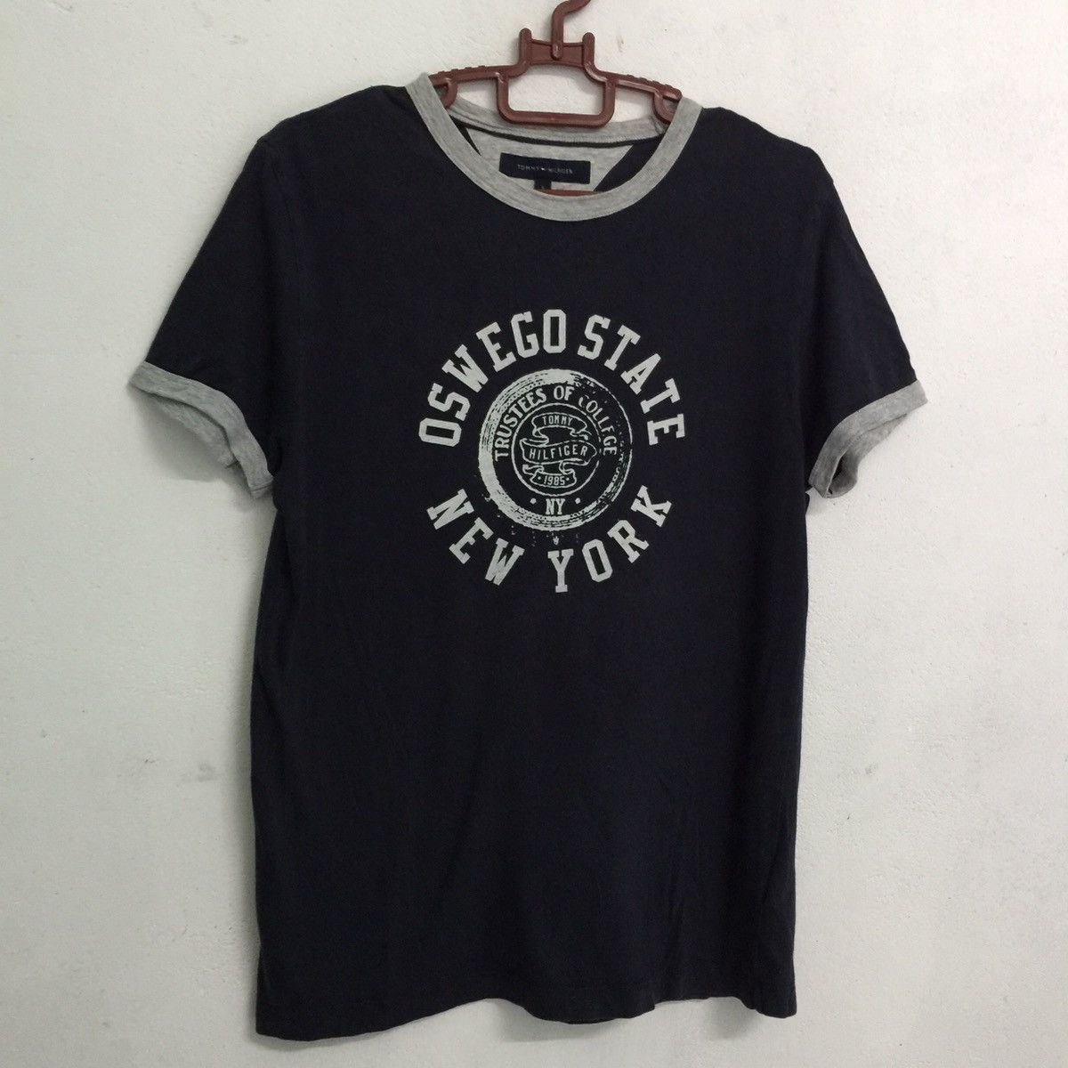 Tommy Hilfiger Tommy Hilfiger tshirt Size US S / EU 44-46 / 1 - 3 Thumbnail