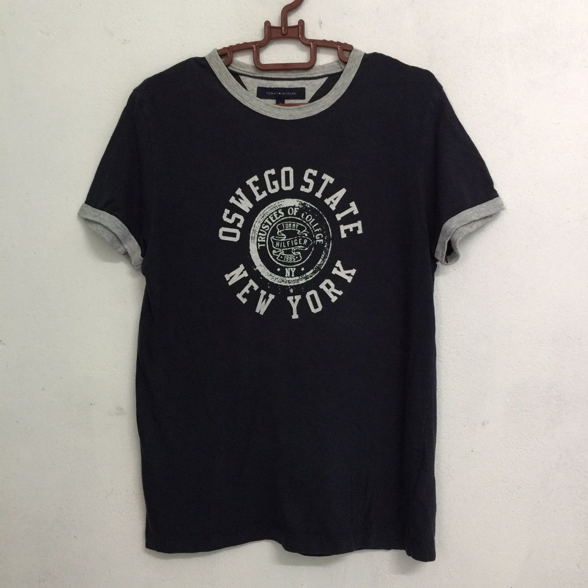 Tommy Hilfiger Tommy Hilfiger tshirt Size US S / EU 44-46 / 1 - 1 Thumbnail