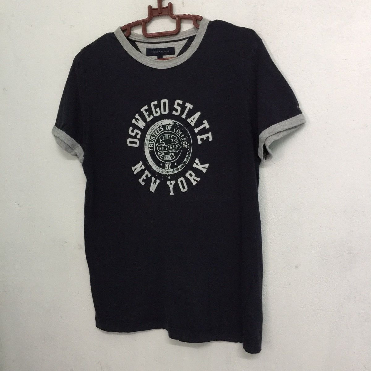 Tommy Hilfiger Tommy Hilfiger tshirt Size US S / EU 44-46 / 1 - 2 Thumbnail