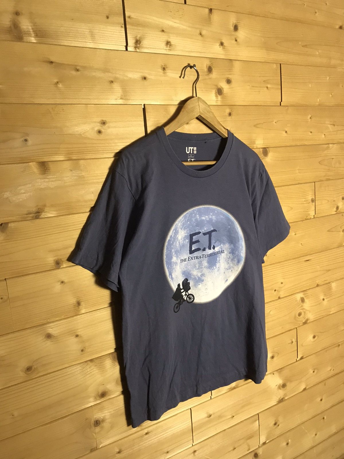 Uniqlo Uniqlo X The Extra Terrestrial t-shirt Size US L / EU 52-54 / 3 - 1 Thumbnail