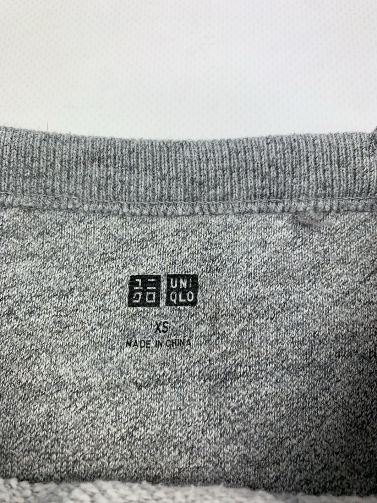 Uniqlo Uniqlo men’s crew neck sweatshirt pullover Size US XS / EU 42 / 0 - 7 Thumbnail